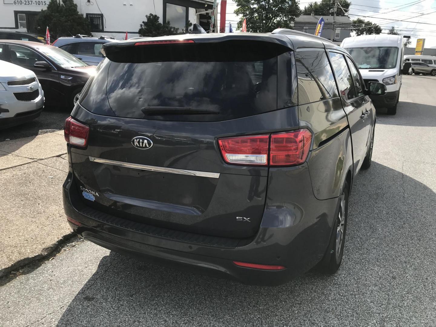 2016 Brown /Tan Kia Sedona EX (KNDMC5C12G6) with an 3.3L V6 DOHC 24V engine, 6-Speed Automatic transmission, located at 577 Chester Pike, Prospect Park, PA, 19076, (610) 237-1015, 39.886154, -75.302338 - 2016 Kia Sedona EX: Only 106k miles, navigation system, backup camera, new PA inspection, runs LIKE NEW! This vehicle comes inspected and has been given a bumper to bumper safety check. It is very clean, reliable, and well maintained. We offer a unique pay plan that is known for being the easiest - Photo#6