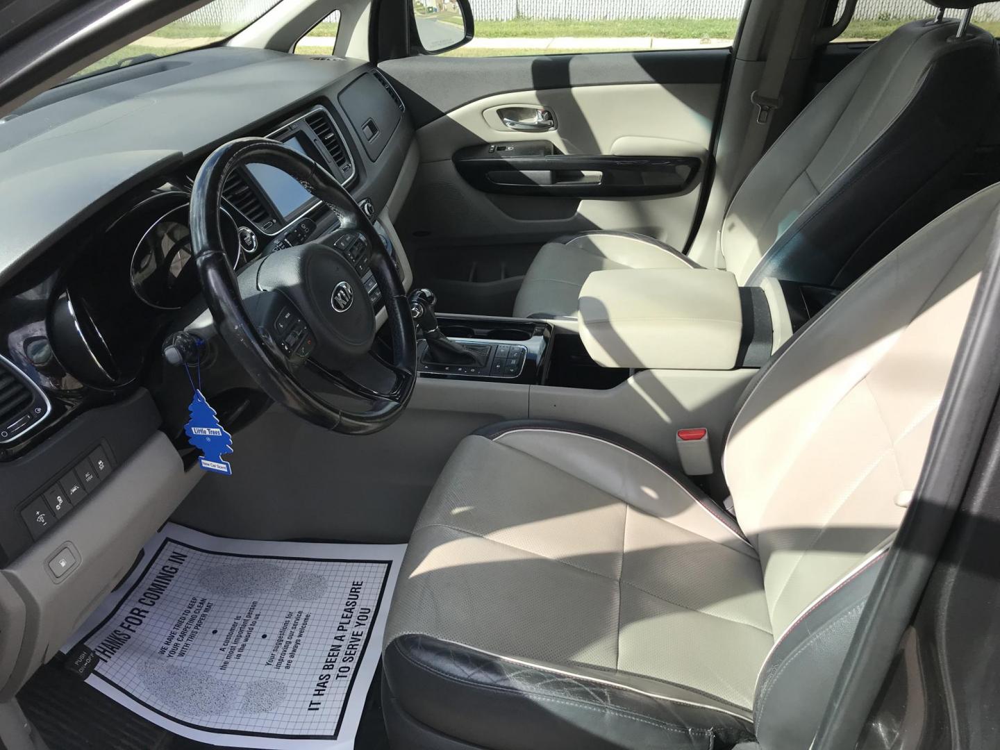 2016 Brown /Tan Kia Sedona EX (KNDMC5C12G6) with an 3.3L V6 DOHC 24V engine, 6-Speed Automatic transmission, located at 577 Chester Pike, Prospect Park, PA, 19076, (610) 237-1015, 39.886154, -75.302338 - 2016 Kia Sedona EX: Only 106k miles, navigation system, backup camera, new PA inspection, runs LIKE NEW! This vehicle comes inspected and has been given a bumper to bumper safety check. It is very clean, reliable, and well maintained. We offer a unique pay plan that is known for being the easiest - Photo#9