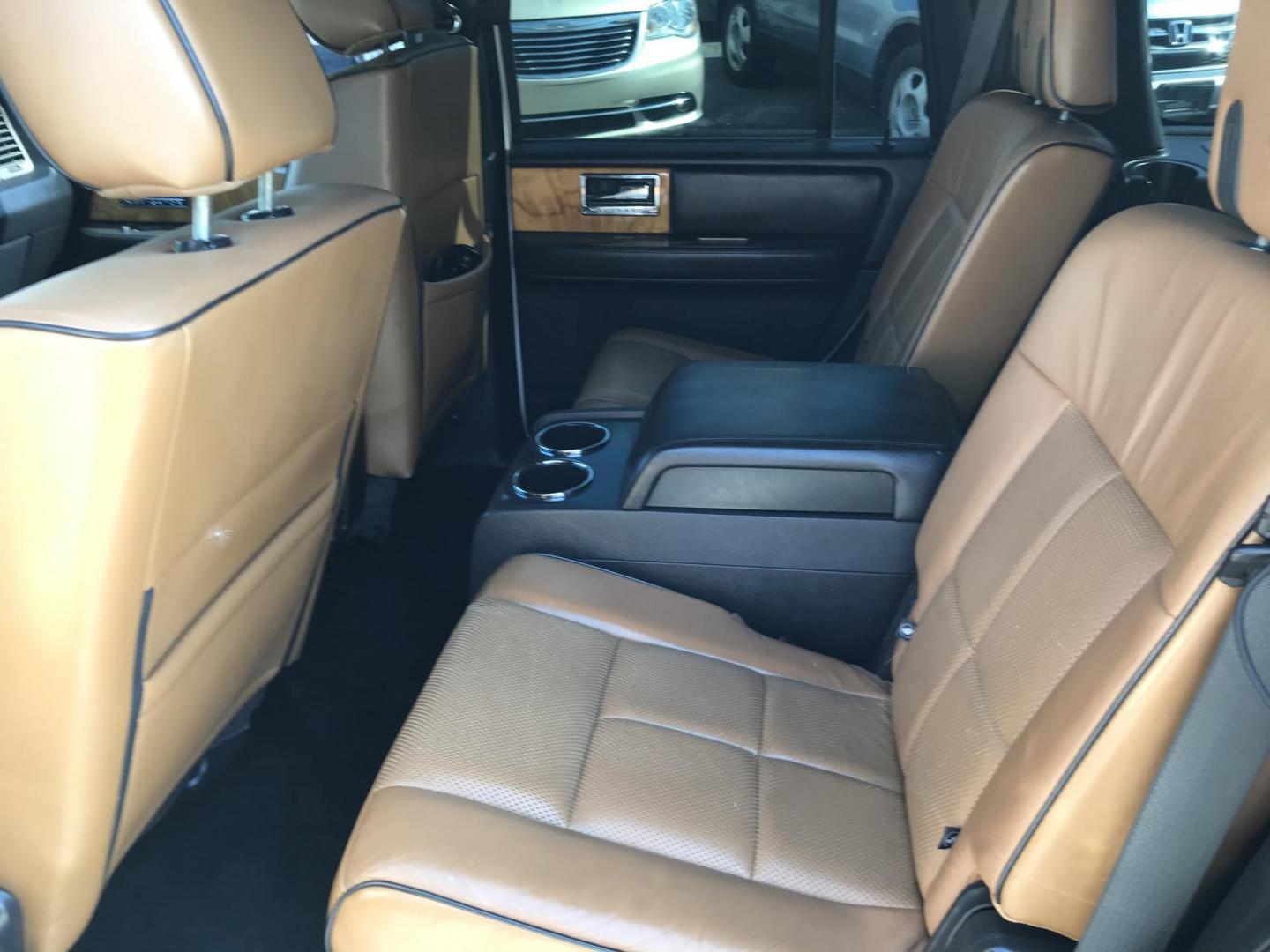 2011 White /Black Lincoln Navigator Limited Edition (5LMJJ2J54BE) with an 5.4L V8 SOHC 24V engine, 6-Speed Automatic transmission, located at 577 Chester Pike, Prospect Park, PA, 19076, (610) 237-1015, 39.886154, -75.302338 - 2011 Lincoln Navigator Limited Edition: Only 132k miles, DVD player, navigation system, backup camera, sunroof, 4WD, 3rd row, FULLY LOADED! This vehicle comes inspected and has been given a bumper to bumper safety check. It is very clean, reliable, and well maintained. We offer a unique pay plan - Photo#20