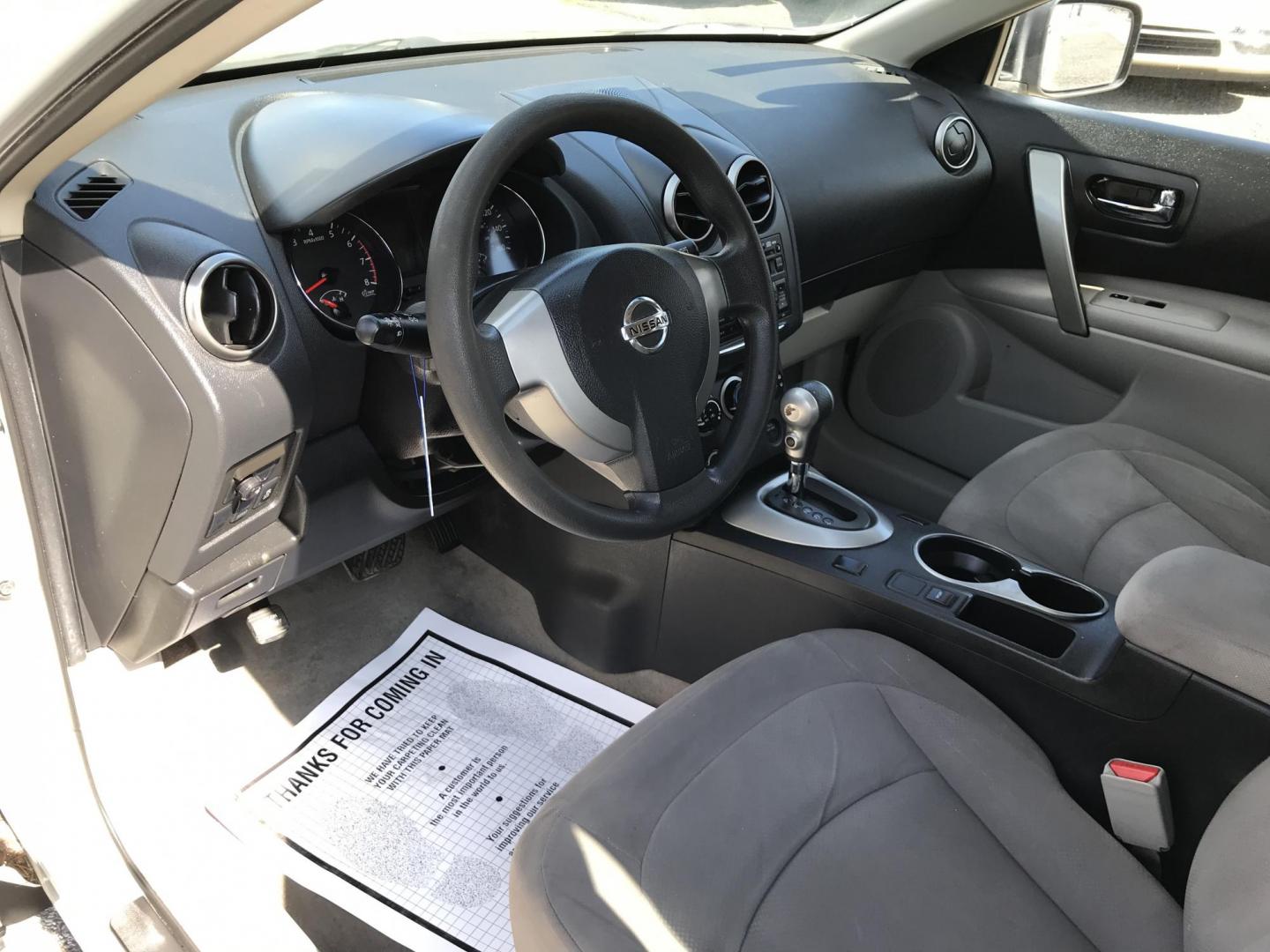 2014 White Nissan Rogue S AWD (JN8AS5MV4EW) with an 2.5L L4 DOHC 16V engine, Continuously Variable Transmission transmission, located at 577 Chester Pike, Prospect Park, PA, 19076, (610) 237-1015, 39.886154, -75.302338 - 2014 Nissan Rogue: Only 115k miles, new PA inspection, great on gas, SUPER CLEAN, runs LIKE NEW! This vehicle comes inspected and has been given a bumper to bumper safety check. It is very clean, reliable, and well maintained. We offer a unique pay plan that is known for being the easiest and fas - Photo#10