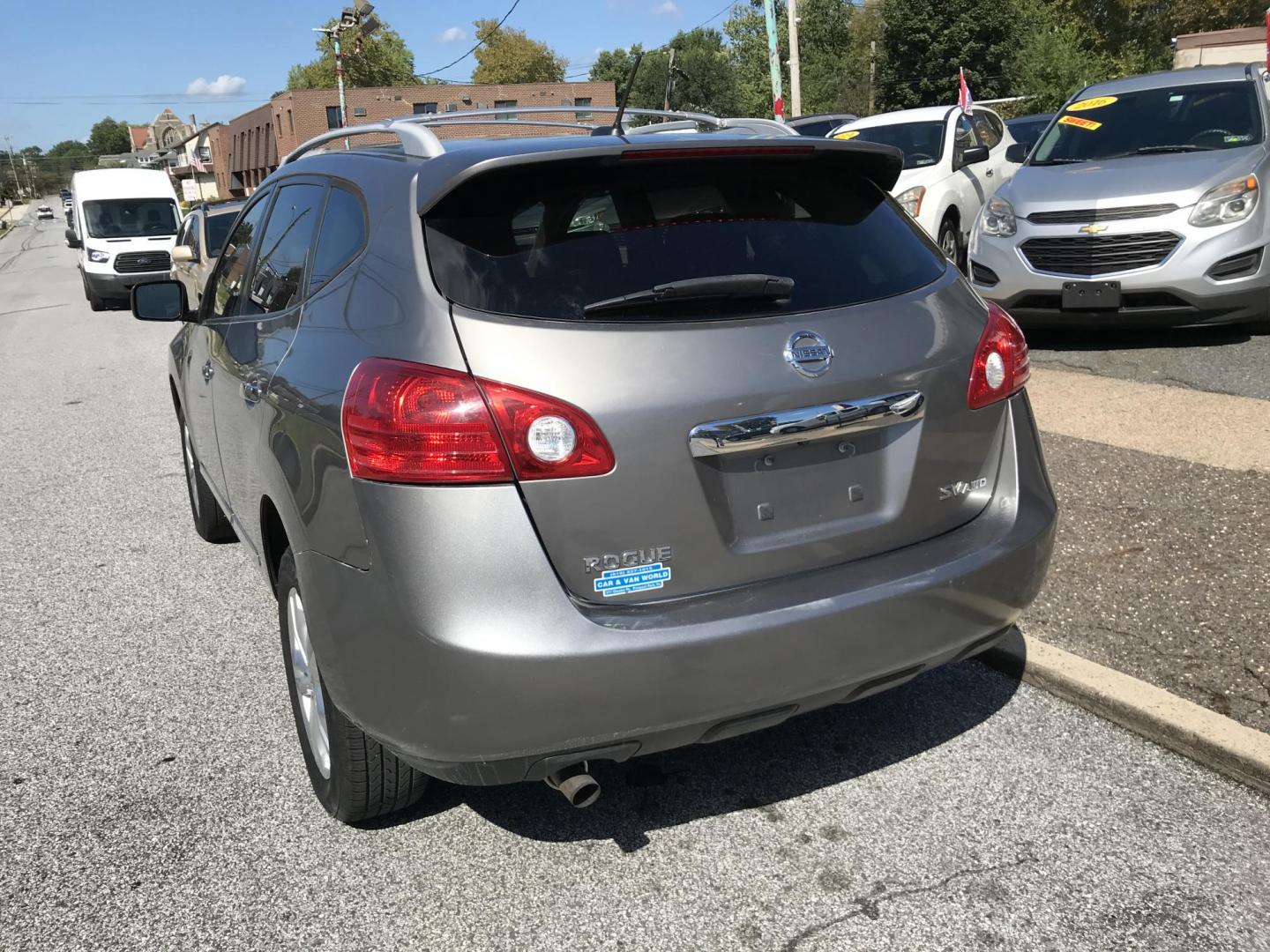2013 Brown /Gray Nissan Rogue S AWD (JN8AS5MV5DW) with an 2.5L L4 DOHC 16V engine, Continuously Variable Transmission transmission, located at 577 Chester Pike, Prospect Park, PA, 19076, (610) 237-1015, 39.886154, -75.302338 - Photo#5