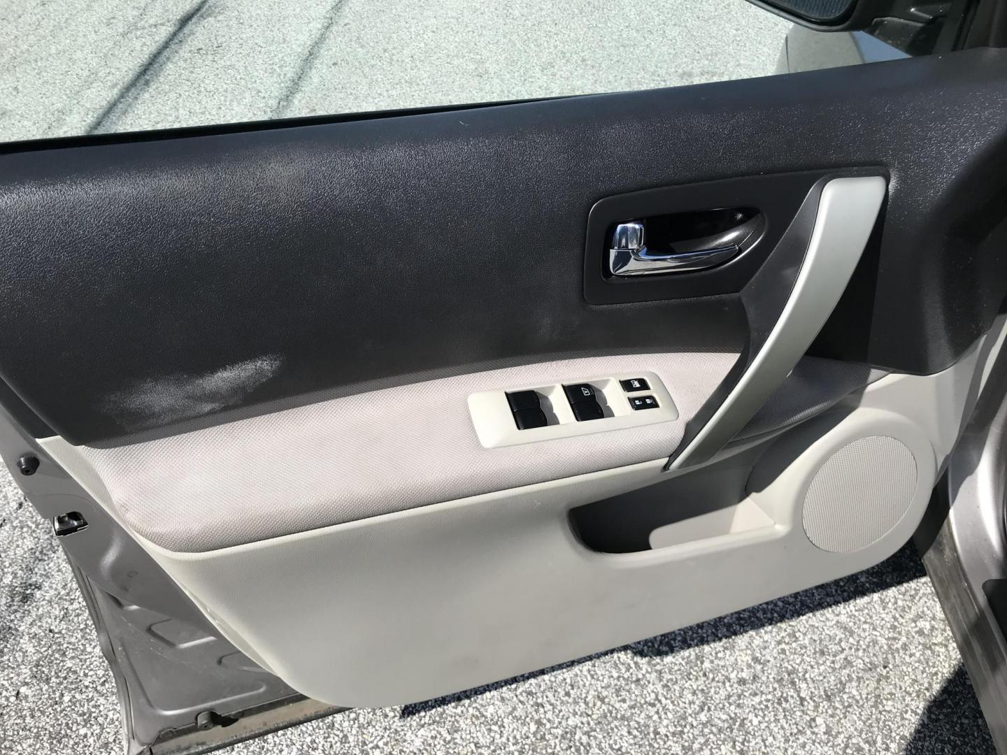 2013 Brown /Gray Nissan Rogue S AWD (JN8AS5MV5DW) with an 2.5L L4 DOHC 16V engine, Continuously Variable Transmission transmission, located at 577 Chester Pike, Prospect Park, PA, 19076, (610) 237-1015, 39.886154, -75.302338 - Photo#10