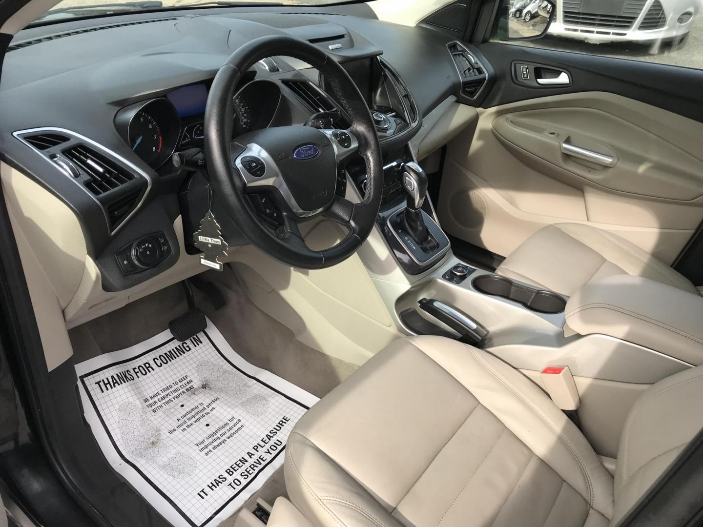 2013 Black /Tan Ford Escape SEL 4WD (1FMCU9H98DU) with an 2.0L L4 DOHC 16V engine, 6-Speed Automatic transmission, located at 577 Chester Pike, Prospect Park, PA, 19076, (610) 237-1015, 39.886154, -75.302338 - Photo#7