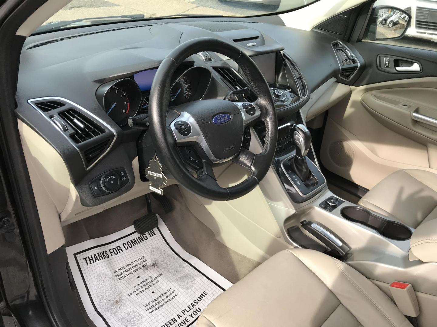 2013 Black /Tan Ford Escape SEL 4WD (1FMCU9H98DU) with an 2.0L L4 DOHC 16V engine, 6-Speed Automatic transmission, located at 577 Chester Pike, Prospect Park, PA, 19076, (610) 237-1015, 39.886154, -75.302338 - Photo#10