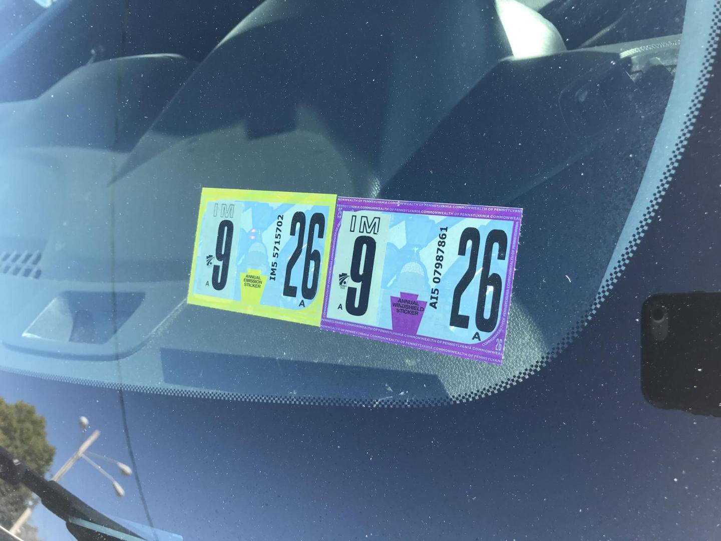 2022 White /Gray Chevrolet Trailblazer LT AWD (KL79MRSL6NB) with an 1.3L L3 DOHC 12V engine, 9A transmission, located at 577 Chester Pike, Prospect Park, PA, 19076, (610) 237-1015, 39.886154, -75.302338 - 2022 Chevy TrailBlazer LT: AWD, new PA inspection, great on gas, new PA inspection, runs LIKE NEW! This vehicle comes inspected and has been given a bumper to bumper safety check. It is very clean, reliable, and well maintained. We offer a unique pay plan that is known for being the easiest and f - Photo#7