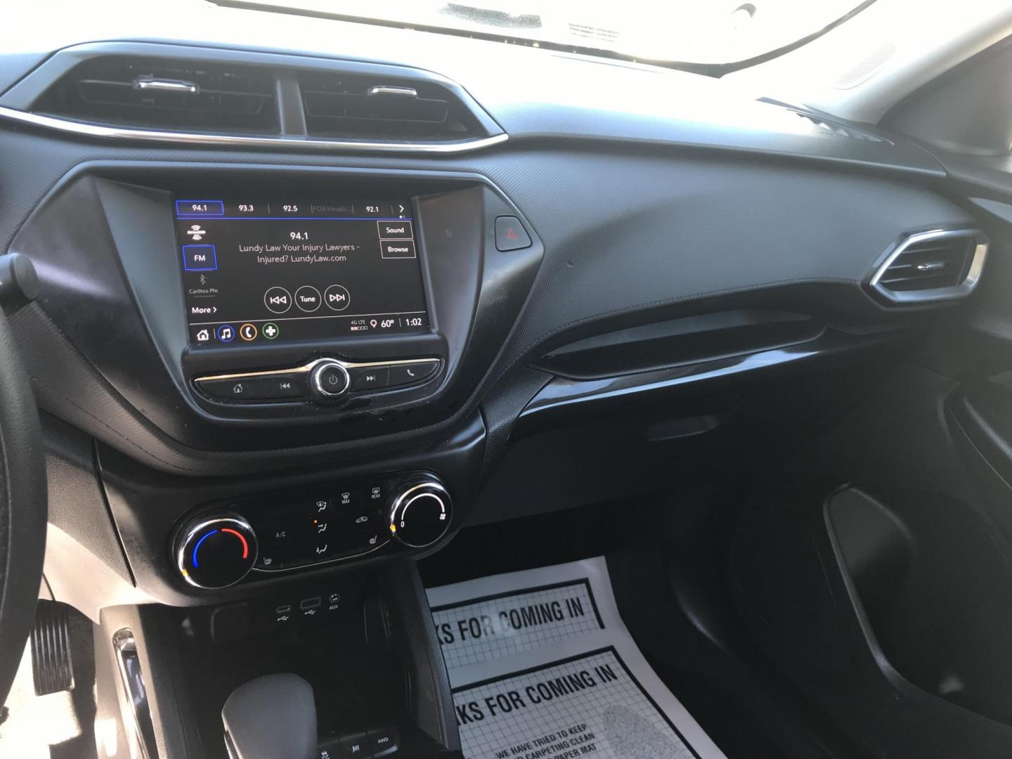 2022 White /Gray Chevrolet Trailblazer LT AWD (KL79MRSL6NB) with an 1.3L L3 DOHC 12V engine, 9A transmission, located at 577 Chester Pike, Prospect Park, PA, 19076, (610) 237-1015, 39.886154, -75.302338 - 2022 Chevy TrailBlazer LT: AWD, new PA inspection, great on gas, new PA inspection, runs LIKE NEW! This vehicle comes inspected and has been given a bumper to bumper safety check. It is very clean, reliable, and well maintained. We offer a unique pay plan that is known for being the easiest and f - Photo#13