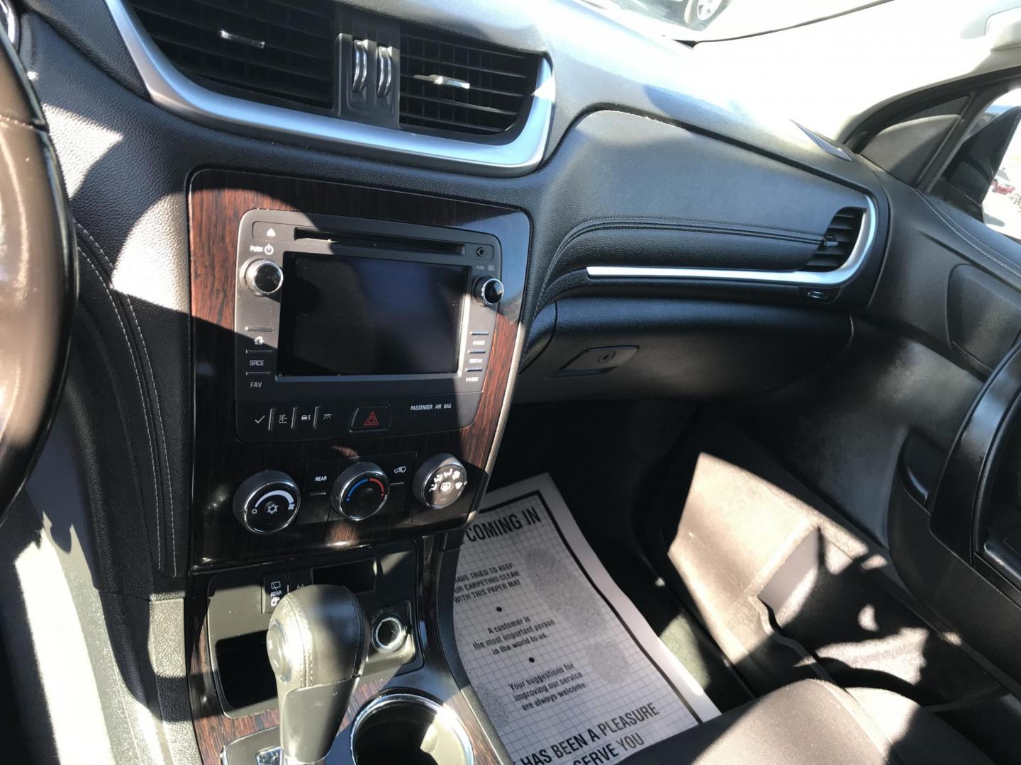 2017 Black /Gray Chevrolet Traverse 1LT AWD (1GNKVGKD2HJ) with an 3.6L V6 DOHC 24V engine, 6A transmission, located at 577 Chester Pike, Prospect Park, PA, 19076, (610) 237-1015, 39.886154, -75.302338 - 2017 Chevrolet Traverse LT: AWD, 3rd row seating, new PA inspection, backup camera, SUPER CLEAN, runs LIKE NEW! This vehicle comes inspected and has been given a bumper to bumper safety check. It is very clean, reliable, and well maintained. We offer a unique pay plan that is known for being the - Photo#13