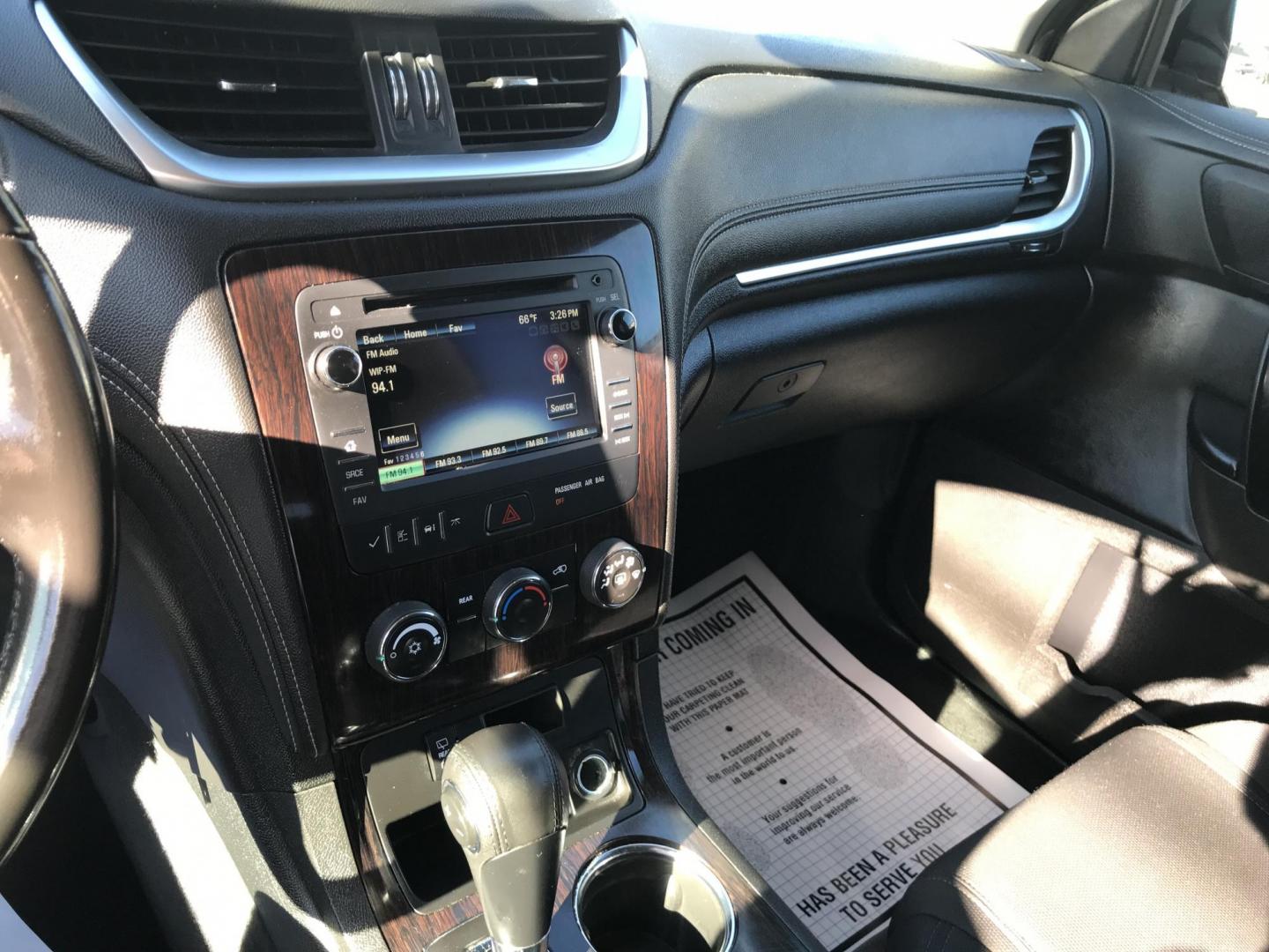 2017 Black /Gray Chevrolet Traverse 1LT AWD (1GNKVGKD2HJ) with an 3.6L V6 DOHC 24V engine, 6A transmission, located at 577 Chester Pike, Prospect Park, PA, 19076, (610) 237-1015, 39.886154, -75.302338 - 2017 Chevrolet Traverse LT: AWD, 3rd row seating, new PA inspection, backup camera, SUPER CLEAN, runs LIKE NEW! This vehicle comes inspected and has been given a bumper to bumper safety check. It is very clean, reliable, and well maintained. We offer a unique pay plan that is known for being the - Photo#14
