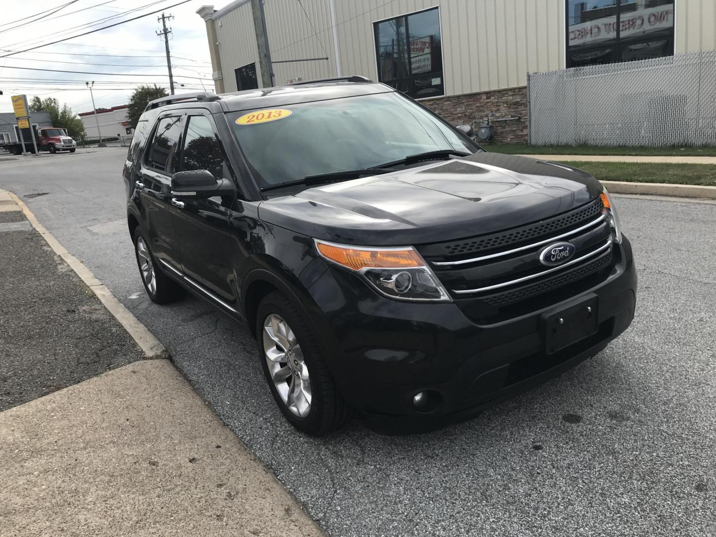 2013 Black /Black Ford Explorer Limited 4WD (1FM5K8F83DG) with an 3.5L V6 DOHC 24V engine, 6-Speed Automatic transmission, located at 577 Chester Pike, Prospect Park, PA, 19076, (610) 237-1015, 39.886154, -75.302338 - 2013 Ford Explorer LIMITED: 3rd row seating, 4x4, navigation system, backup camera, DVD's in rear headrests, new PA inspection, runs LIKE NEW! This vehicle comes inspected and has been given a bumper to bumper safety check. It is very clean, reliable, and well maintained. We offer a unique pay pl - Photo#3