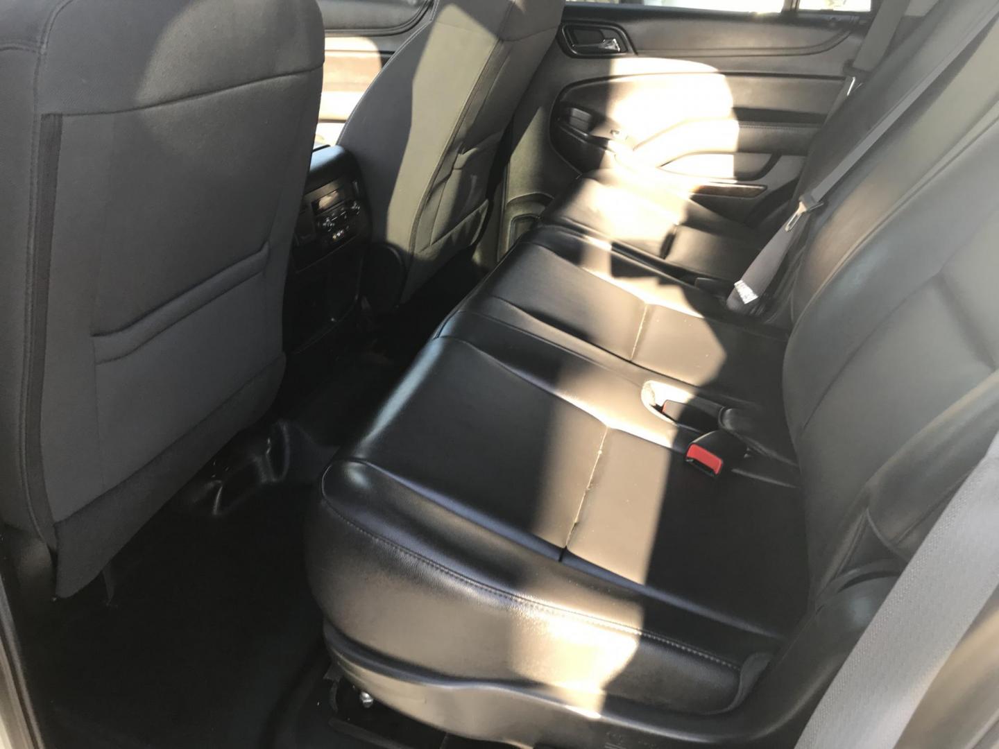 2018 Silver /Black Chevrolet Tahoe Police 4WD (1GNSKDEC5JR) with an 5.3L V8 OHV 16V engine, 6A transmission, located at 577 Chester Pike, Prospect Park, PA, 19076, (610) 237-1015, 39.886154, -75.302338 - 2018 Chevrolet Tahoe Police: Backup camera, 4x4, new PA inspection, looks great, runs LIKE NEW! This vehicle comes inspected and has been given a bumper to bumper safety check. It is very clean, reliable, and well maintained. We offer a unique pay plan that is known for being the easiest and fast - Photo#15