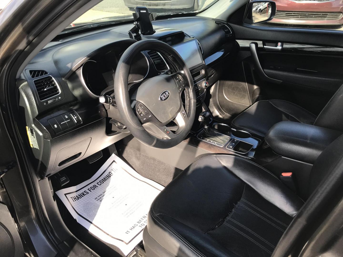 2014 Brown /Black Kia Sorento EX V6 AWD (5XYKUDA76EG) with an 3.3L V6 DOHC 24V engine, 6-Speed Automatic transmission, located at 577 Chester Pike, Prospect Park, PA, 19076, (610) 237-1015, 39.886154, -75.302338 - 2014 Kia Sorento EX: AWD, aftermarket screen radio, new PA inspection, SUPER CLEAN, runs LIKE NEW! This vehicle comes inspected and has been given a bumper to bumper safety check. It is very clean, reliable, and well maintained. We offer a unique pay plan that is known for being the easiest and f - Photo#8