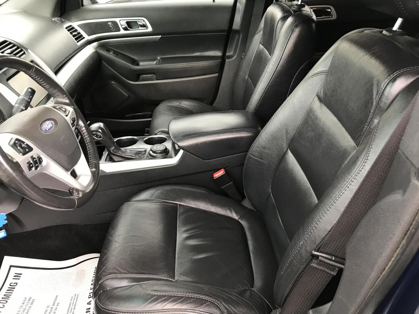 2012 Blue /Black Ford Explorer XLT 4WD (1FMHK8D88CG) with an 3.5L V6 DOHC 24V engine, 6-Speed Automatic transmission, located at 577 Chester Pike, Prospect Park, PA, 19076, (610) 237-1015, 39.886154, -75.302338 - 2012 Ford Explorer XLT: Navigation system, backup camera, 4x4, 3rd row seating, new PA inspection, SUPER CLEAN, runs LIKE NEW! This vehicle comes inspected and has been given a bumper to bumper safety check. It is very clean, reliable, and well maintained. We offer a unique pay plan that is known - Photo#10