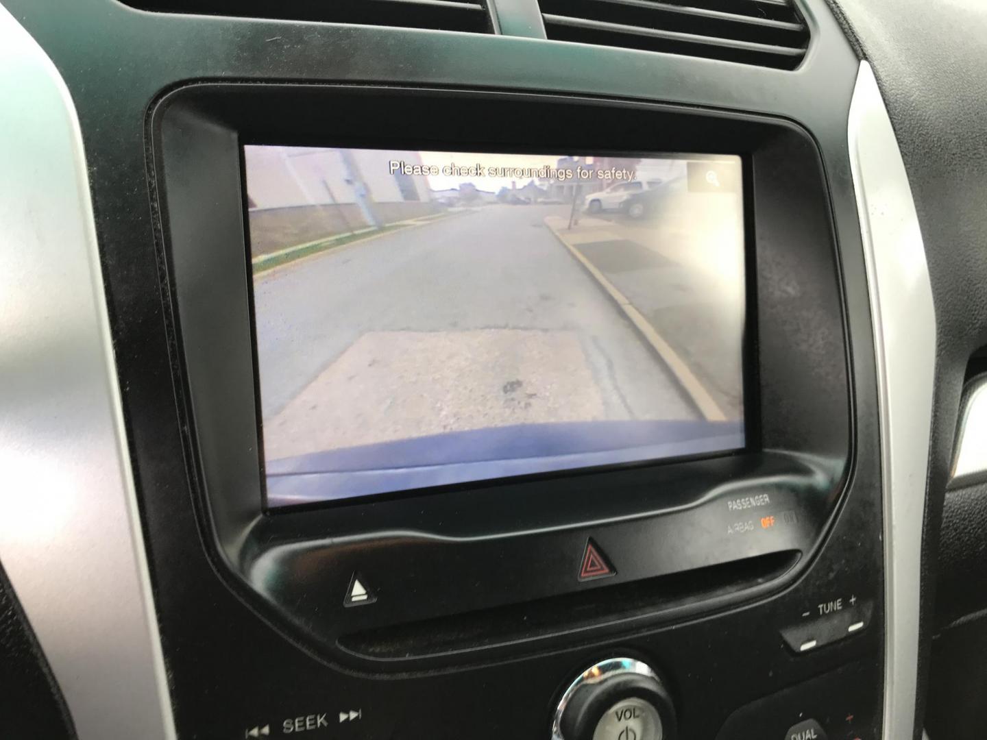 2012 Blue /Black Ford Explorer XLT 4WD (1FMHK8D88CG) with an 3.5L V6 DOHC 24V engine, 6-Speed Automatic transmission, located at 577 Chester Pike, Prospect Park, PA, 19076, (610) 237-1015, 39.886154, -75.302338 - 2012 Ford Explorer XLT: Navigation system, backup camera, 4x4, 3rd row seating, new PA inspection, SUPER CLEAN, runs LIKE NEW! This vehicle comes inspected and has been given a bumper to bumper safety check. It is very clean, reliable, and well maintained. We offer a unique pay plan that is known - Photo#14