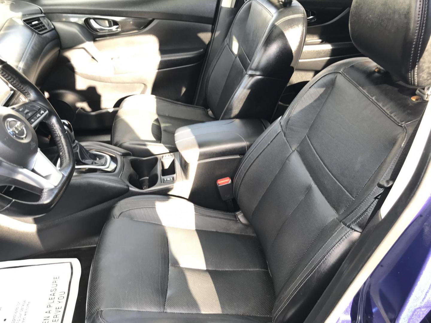 2017 Blue /Black Nissan Rogue SL AWD (JN8AT2MV2HW) with an 2.5L L4 DOHC 16V engine, CVT transmission, located at 577 Chester Pike, Prospect Park, PA, 19076, (610) 237-1015, 39.886154, -75.302338 - 2017 Nissan Rogue SL: Only 114k miles, panoramic sunroof, backup camera, navigation system, AWD, SUPER CLEAN, runs LIKE NEW! This vehicle comes inspected and has been given a bumper to bumper safety check. It is very clean, reliable, and well maintained. We offer a unique pay plan that is known f - Photo#11