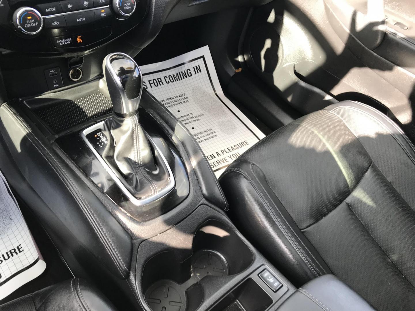 2017 Blue /Black Nissan Rogue SL AWD (JN8AT2MV2HW) with an 2.5L L4 DOHC 16V engine, CVT transmission, located at 577 Chester Pike, Prospect Park, PA, 19076, (610) 237-1015, 39.886154, -75.302338 - 2017 Nissan Rogue SL: Only 114k miles, panoramic sunroof, backup camera, navigation system, AWD, SUPER CLEAN, runs LIKE NEW! This vehicle comes inspected and has been given a bumper to bumper safety check. It is very clean, reliable, and well maintained. We offer a unique pay plan that is known f - Photo#17