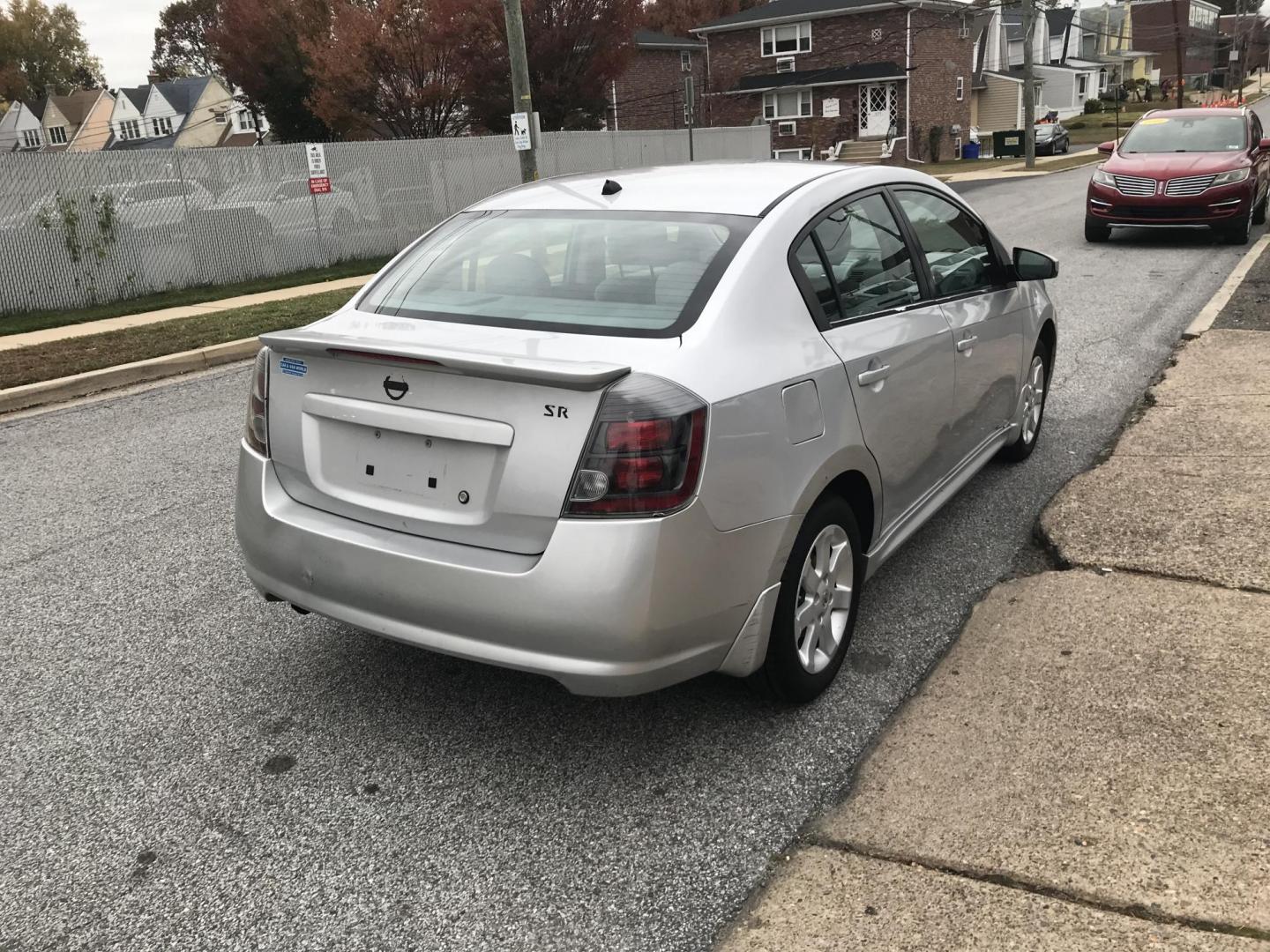 2010 Silver /Gray Nissan Sentra 2.0 (3N1AB6AP9AL) with an 2.0L L4 DOHC 16V engine, Continuously Variable Transmisson transmission, located at 577 Chester Pike, Prospect Park, PA, 19076, (610) 237-1015, 39.886154, -75.302338 - 2010 Nissan Sentra: New PA inspection, great on gas, runs EXCELLENT! - Photo#2