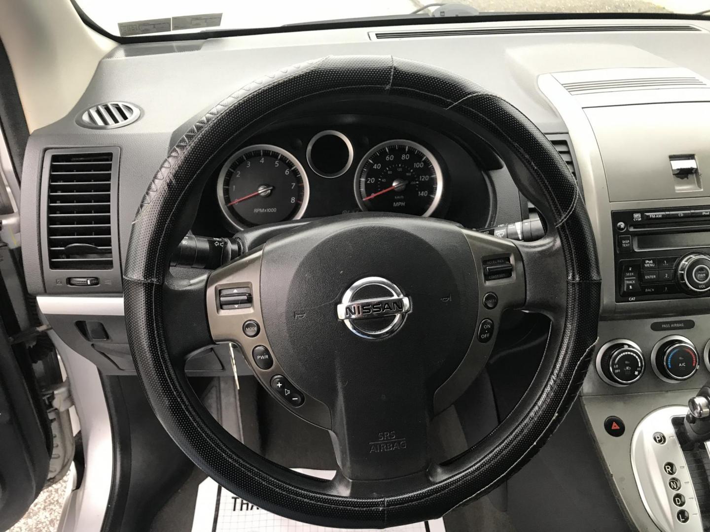 2010 Silver /Gray Nissan Sentra 2.0 (3N1AB6AP9AL) with an 2.0L L4 DOHC 16V engine, Continuously Variable Transmisson transmission, located at 577 Chester Pike, Prospect Park, PA, 19076, (610) 237-1015, 39.886154, -75.302338 - 2010 Nissan Sentra: New PA inspection, great on gas, runs EXCELLENT! - Photo#9