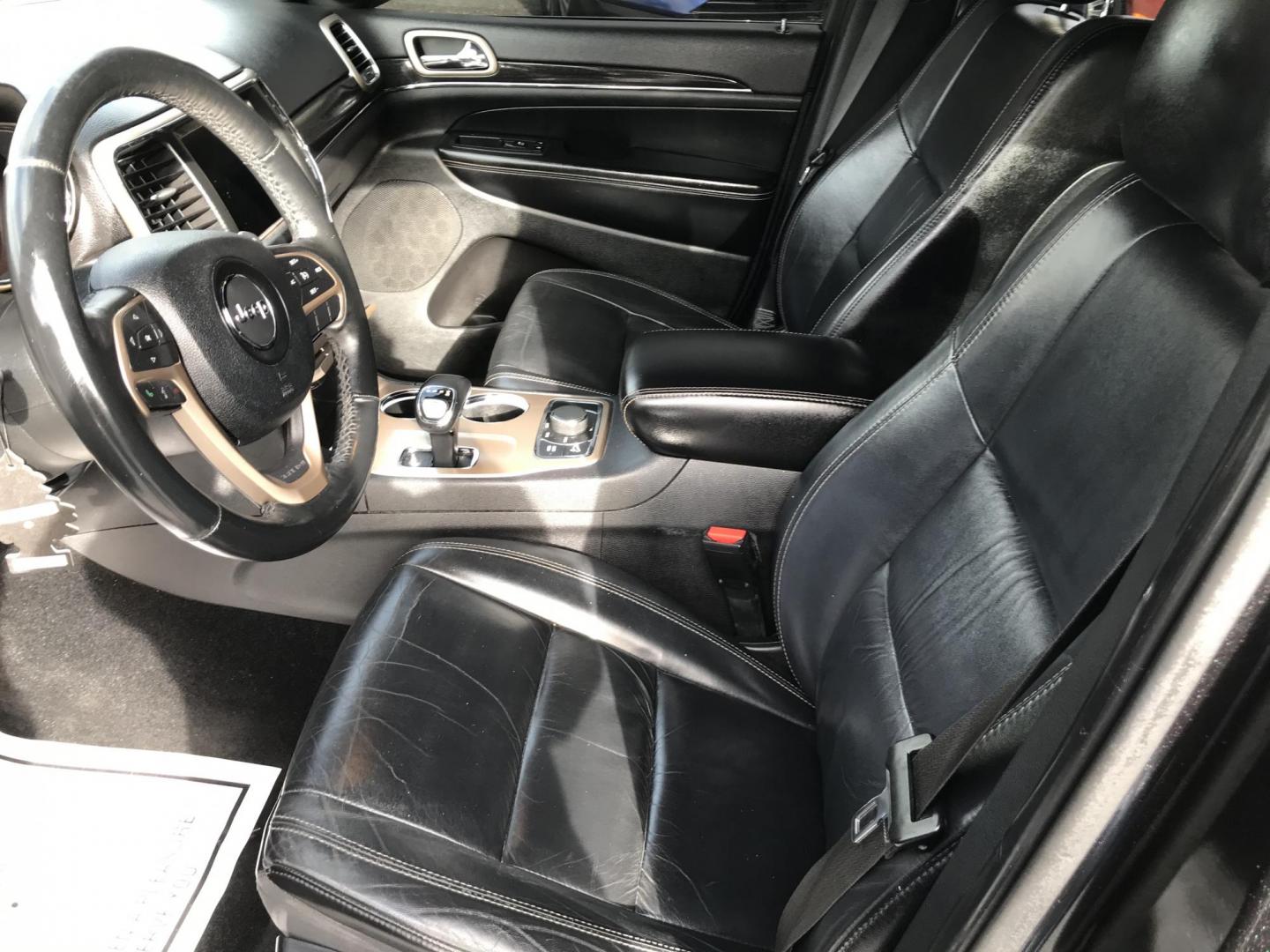 2014 Black /Black Jeep Grand Cherokee Limited 4WD (1C4RJFBG5EC) with an 3.6L V6 DOHC 24V engine, 5-Speed Automatic transmission, located at 577 Chester Pike, Prospect Park, PA, 19076, (610) 237-1015, 39.886154, -75.302338 - 2014 Jeep Grand Cherokee LIMITED: Backup camera, 4x4, sunroof, fully loaded, new PA inspection, looks and runs LIKE NEW! This vehicle comes inspected and has been given a bumper to bumper safety check. It is very clean, reliable, and well maintained. We offer a unique pay plan that is known for b - Photo#11