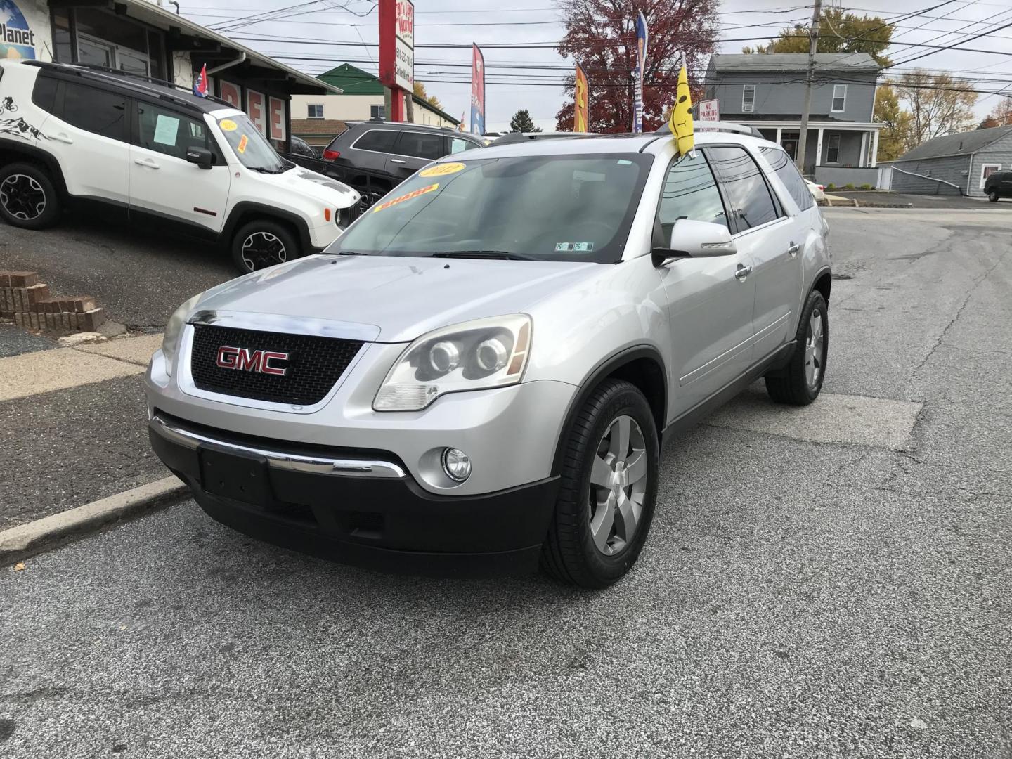 2012 Silver /Gray GMC Acadia SLT-1 AWD (1GKKVREDXCJ) with an 3.6L V6 DOHC 24V engine, 6-Speed Automatic transmission, located at 577 Chester Pike, Prospect Park, PA, 19076, (610) 237-1015, 39.886154, -75.302338 - 2012 GMC Acadia SLT: Double sunroofs, 3rd row seating, AWD, backup camera, new PA inspection, SUPER CLEAN, runs LIKE NEW! This vehicle comes inspected and has been given a bumper to bumper safety check. It is very clean, reliable, and well maintained. We offer a unique pay plan that is known for - Photo#2