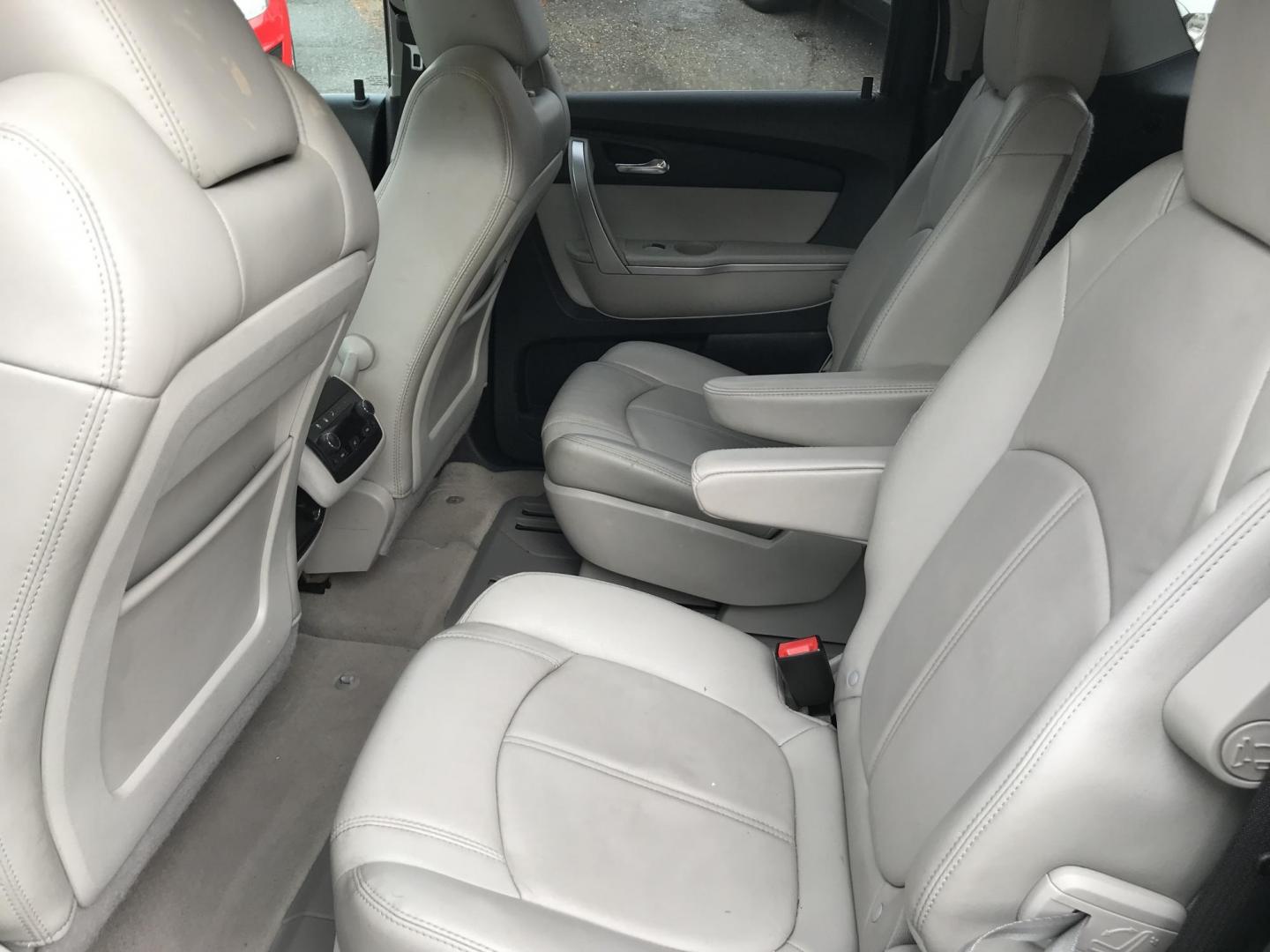 2012 Silver /Gray GMC Acadia SLT-1 AWD (1GKKVREDXCJ) with an 3.6L V6 DOHC 24V engine, 6-Speed Automatic transmission, located at 577 Chester Pike, Prospect Park, PA, 19076, (610) 237-1015, 39.886154, -75.302338 - 2012 GMC Acadia SLT: Double sunroofs, 3rd row seating, AWD, backup camera, new PA inspection, SUPER CLEAN, runs LIKE NEW! This vehicle comes inspected and has been given a bumper to bumper safety check. It is very clean, reliable, and well maintained. We offer a unique pay plan that is known for - Photo#18