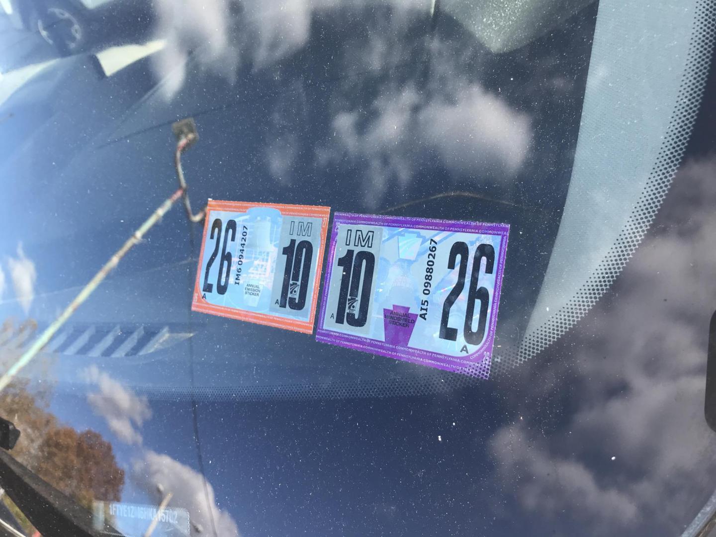 2017 White /Gray Ford Transit 150 Van Low Roof 60/40 Pass. 130-in. WB (1FTYE1ZM6HK) with an 3.7L V6 DOHC 24V engine, 6A transmission, located at 577 Chester Pike, Prospect Park, PA, 19076, (610) 237-1015, 39.886154, -75.302338 - Photo#6