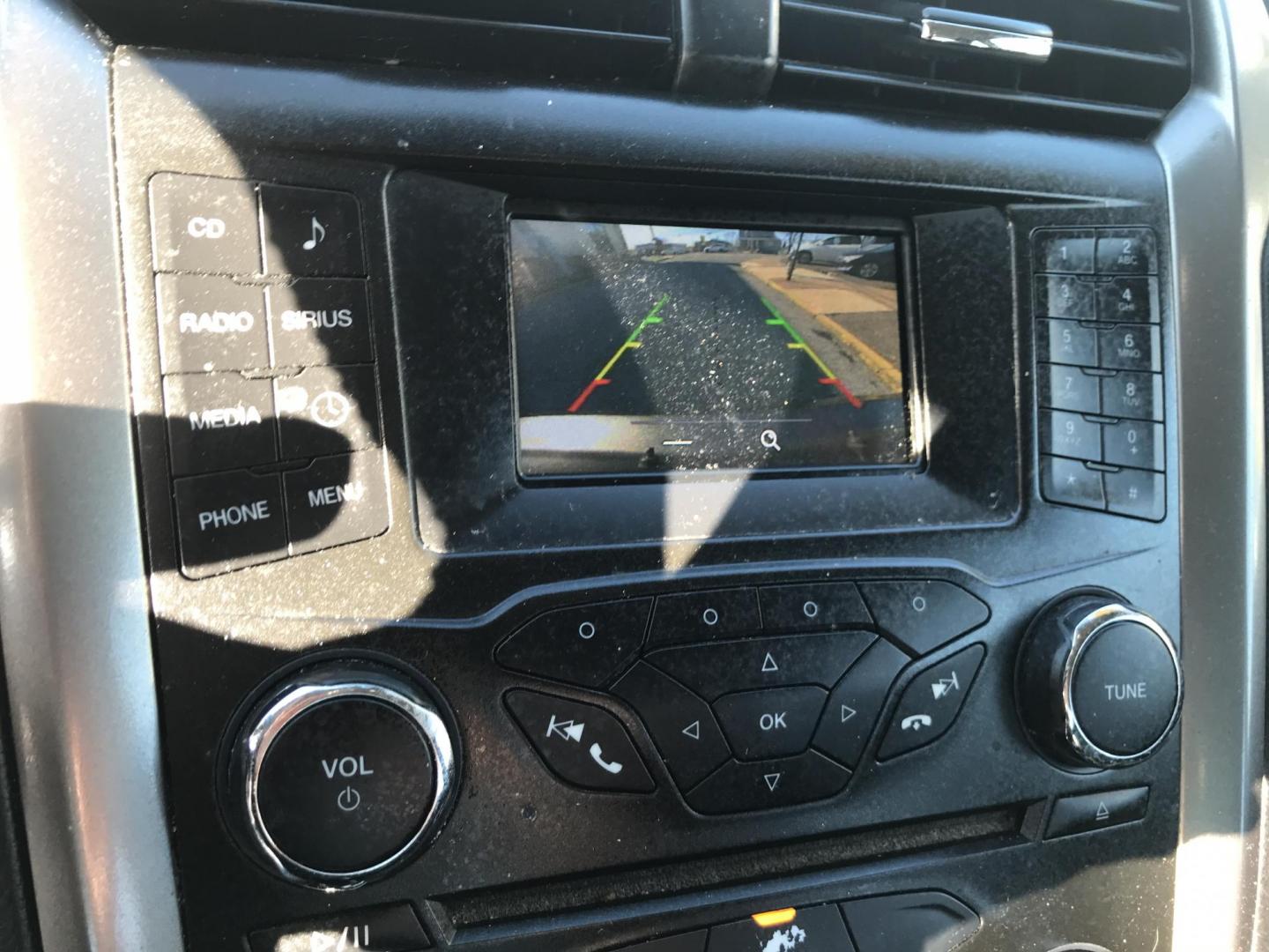 2017 Gray /Black Ford Fusion SE (3FA6P0H96HR) with an 2.0L L4 DOHC 16V engine, 6A transmission, located at 577 Chester Pike, Prospect Park, PA, 19076, (610) 237-1015, 39.886154, -75.302338 - Photo#13