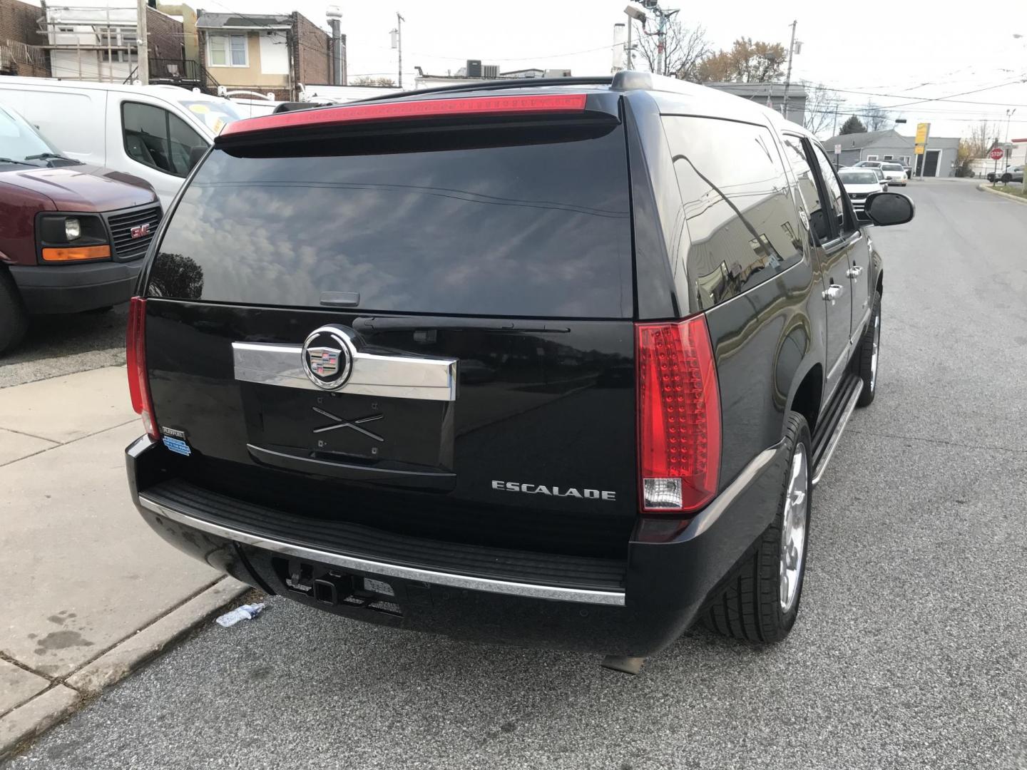 2009 Black /Black Cadillac Escalade ESV AWD (1GYFK26269R) with an 6.2L V8 OHV 16V FFV engine, 6-Speed Automatic transmission, located at 577 Chester Pike, Prospect Park, PA, 19076, (610) 237-1015, 39.886154, -75.302338 - 2009 Cadillac Escalade ESV: AWD, sunroof, backup camera, new PA inspection, SUPER CLEAN, runs LIKE NEW! This vehicle comes inspected and has been given a bumper to bumper safety check. It is very clean, reliable, and well maintained. We offer a unique pay plan that is known for being the easiest - Photo#5
