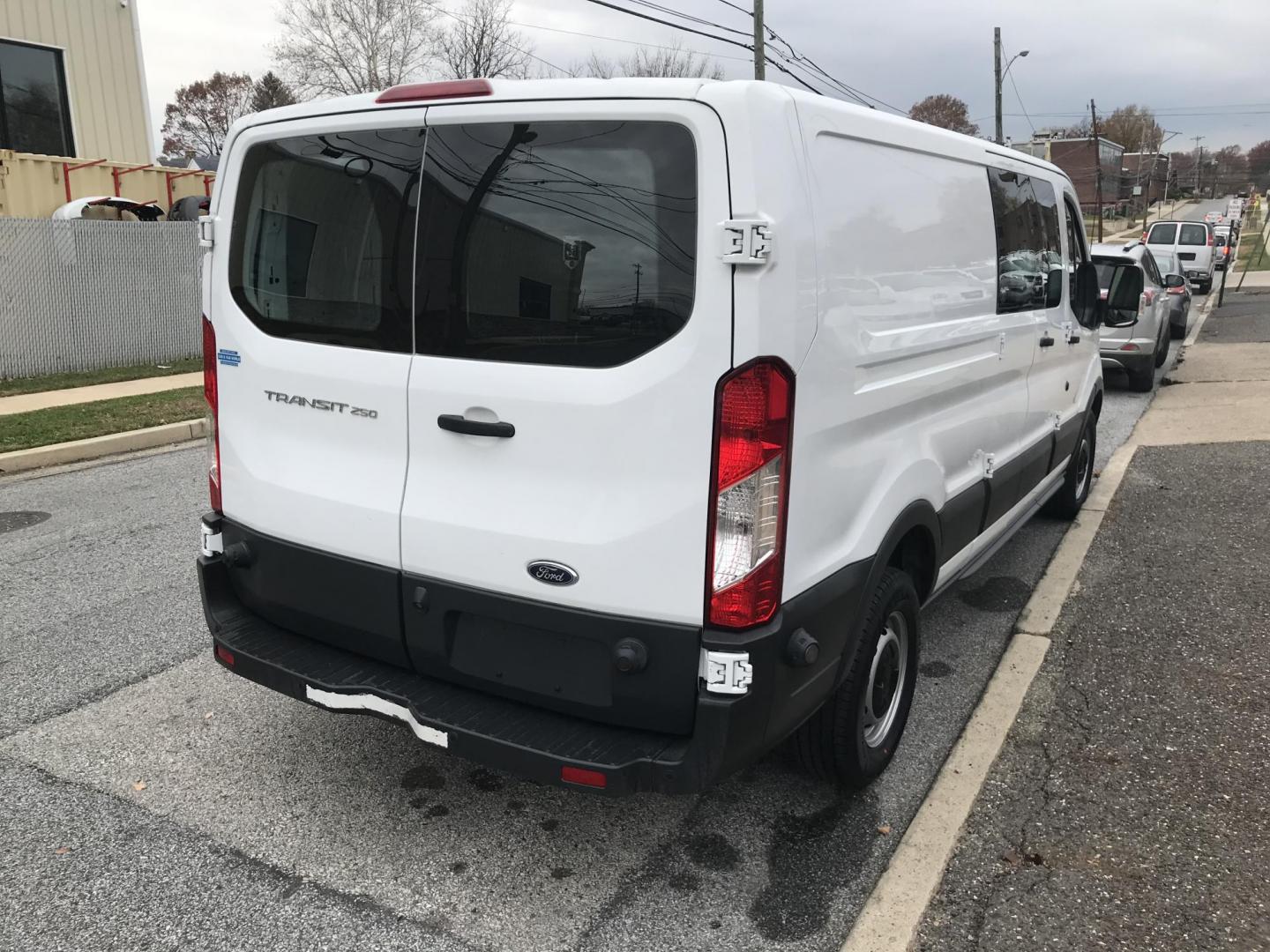 2015 White /Gray Ford Transit 250 Van Low Roof 60/40 Pass. 148-in. WB (1FTNR2ZM8FK) with an 3.7L V6 DOHC 24V engine, 6A transmission, located at 577 Chester Pike, Prospect Park, PA, 19076, (610) 237-1015, 39.886154, -75.302338 - 2015 Ford Transit 250: Extended wheelbase, multiple pieces of shelving, partition, FLEET MAINTAINED, runs LIKE NEW! This vehicle comes inspected and has been given a bumper to bumper safety check. It is very clean, reliable, and well maintained. We offer a unique pay plan that is known for being - Photo#4