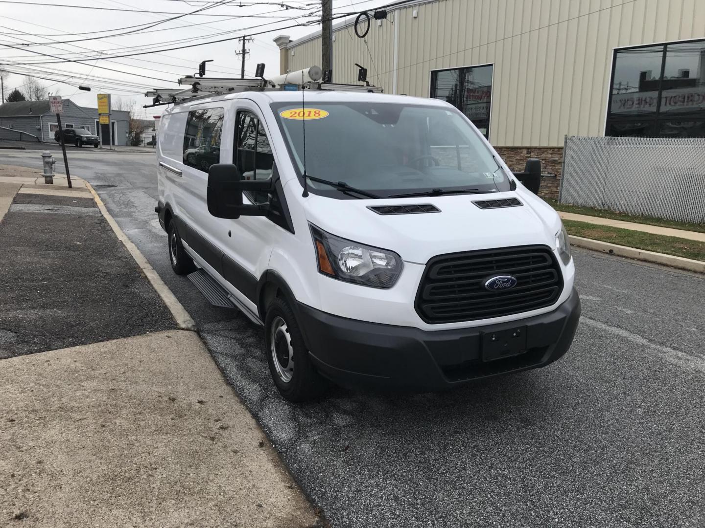 2018 White /Gray Ford Transit 150 Van Low Roof w/Sliding Pass. 148-in. WB (1FTYE2YM2JK) with an 3.7L V6 DOHC 24V engine, 6A transmission, located at 577 Chester Pike, Prospect Park, PA, 19076, (610) 237-1015, 39.886154, -75.302338 - Photo#3