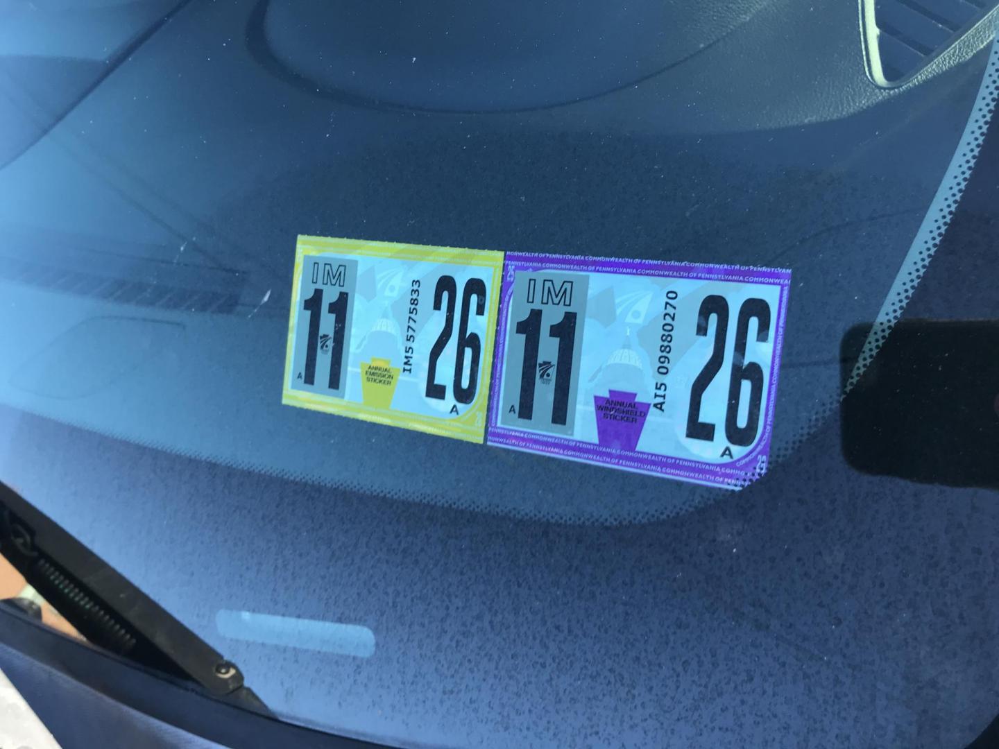 2014 Blue /Gray Chevrolet Equinox 1LT AWD (2GNFLFEK0E6) with an 2.4L L4 DOHC 16V FFV engine, 6-Speed Automatic transmission, located at 577 Chester Pike, Prospect Park, PA, 19076, (610) 237-1015, 39.886154, -75.302338 - 2014 Chevrolet Equinox: Only 125k miles, backup camera, new PA inspection, great on gas, SUPER CLEAN, runs LIKE NEW! This vehicle comes inspected and has been given a bumper to bumper safety check. It is very clean, reliable, and well maintained. We offer a unique pay plan that is known for being - Photo#7