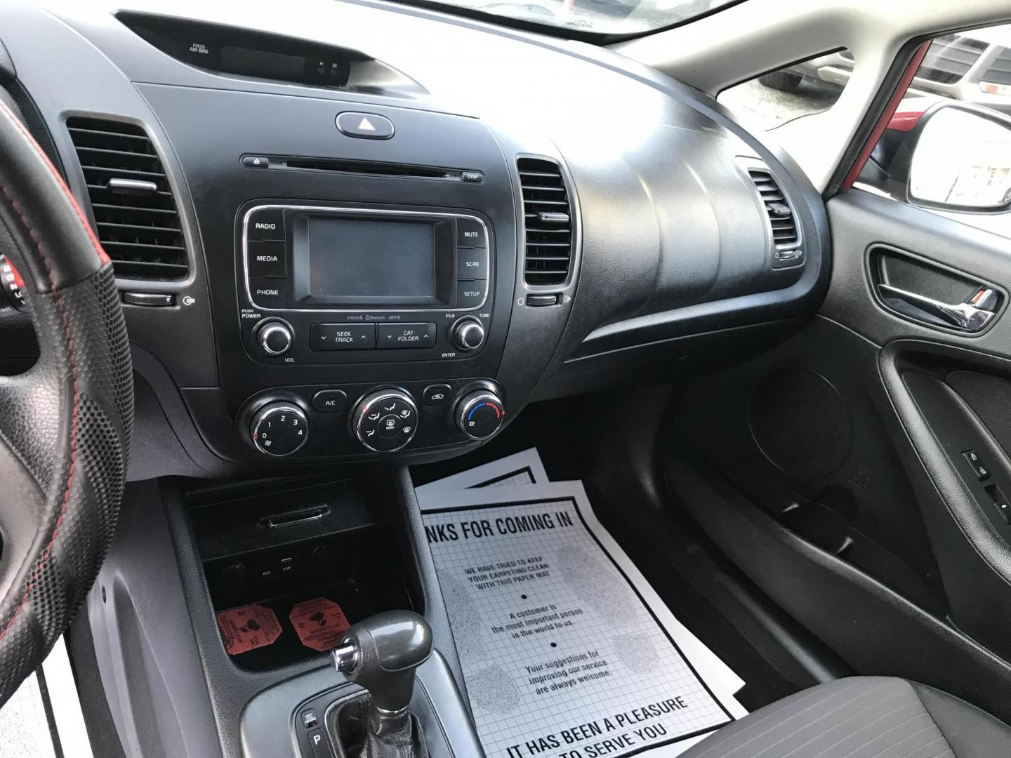 2016 Red /Gray Kia Forte EX (KNAFX4A64G5) with an 1.8L L4 DOHC 16V engine, 6-Speed Automatic transmission, located at 577 Chester Pike, Prospect Park, PA, 19076, (610) 237-1015, 39.886154, -75.302338 - Photo#11