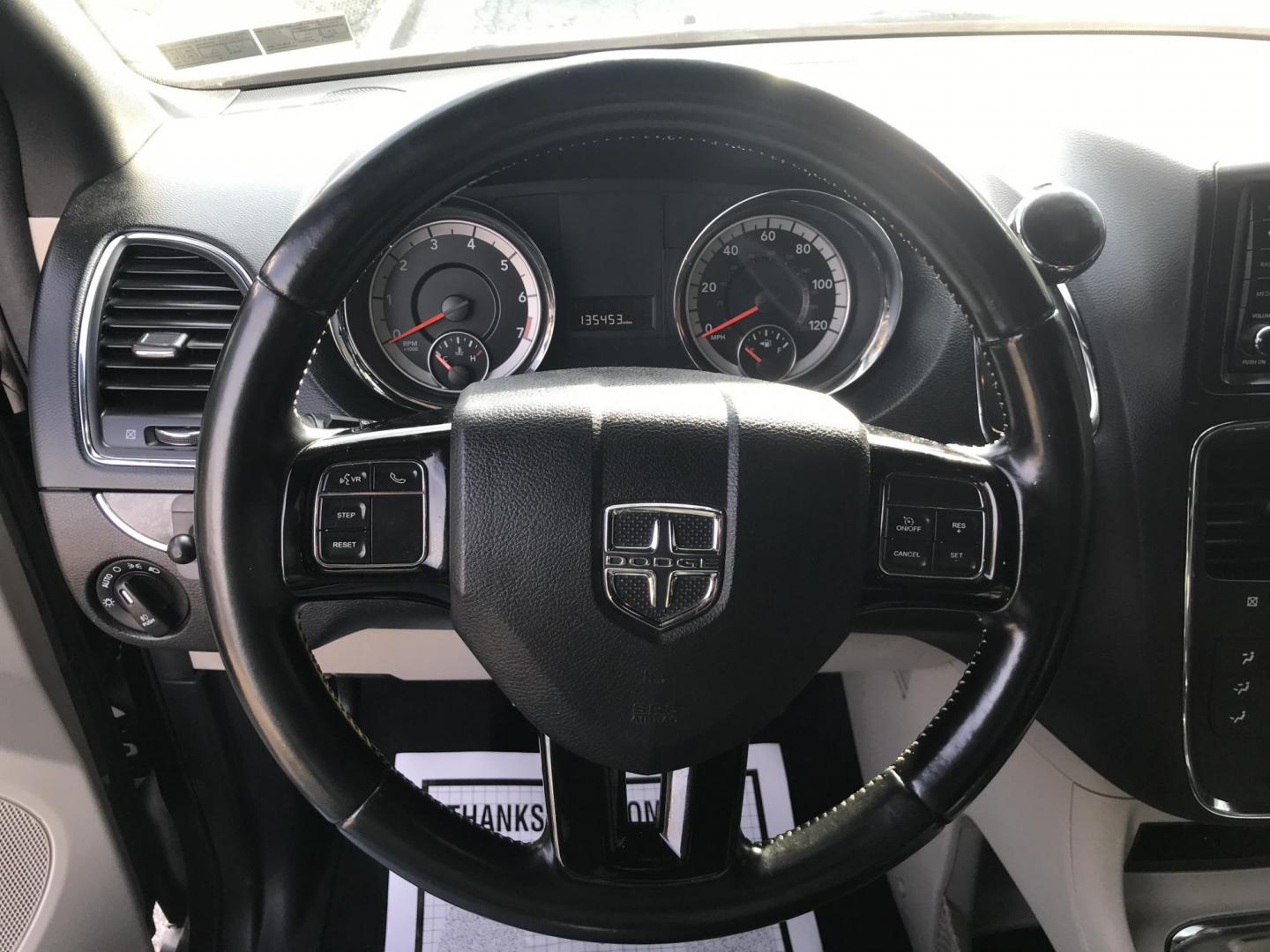 2020 Charcoal /Black Dodge Grand Caravan SXT (2C4RDGCGXLR) with an 3.6L V6 DOHC 24V engine, 6A transmission, located at 577 Chester Pike, Prospect Park, PA, 19076, (610) 237-1015, 39.886154, -75.302338 - 2020 Dodge Grand Caravan SXT: Stow and go seating, backup camera, new PA inspection, runs LIKE NEW! This vehicle comes inspected and has been given a bumper to bumper safety check. It is very clean, reliable, and well maintained. We offer a unique pay plan that is known for being the easiest and - Photo#11