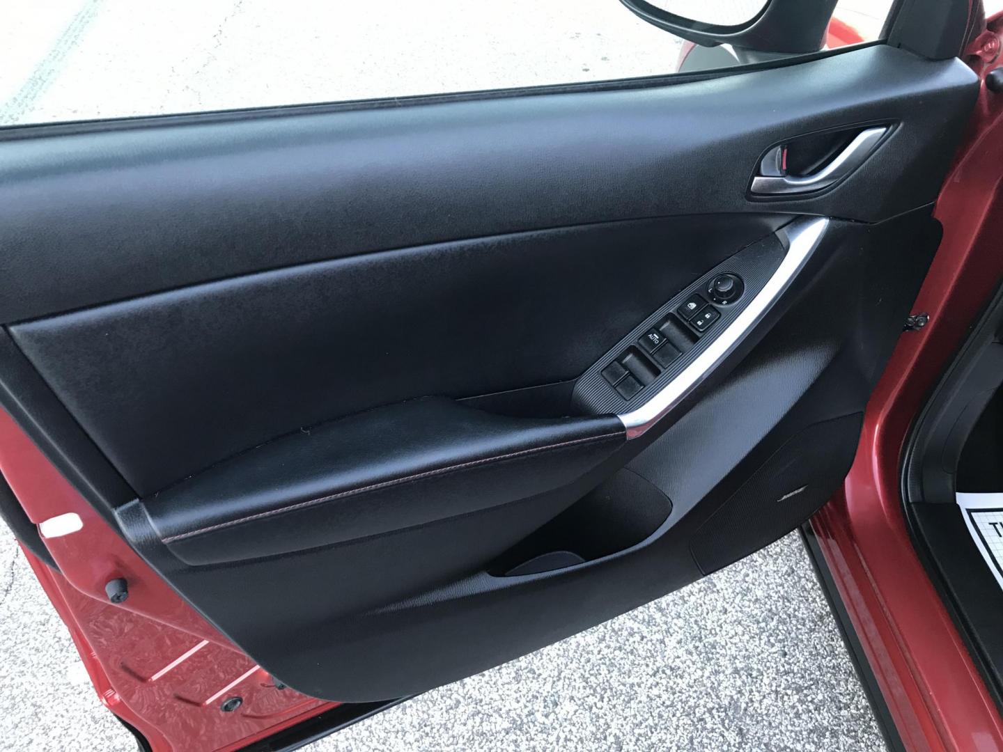 2015 Red /Black Mazda CX-5 Grand Touring AWD (JM3KE4DY2F0) with an 2.5L L4 DOHC 16V engine, 6-Speed Automatic transmission, located at 577 Chester Pike, Prospect Park, PA, 19076, (610) 237-1015, 39.886154, -75.302338 - 2015 Mazda CX-7 Grand Touring: AWD, backup camera, sunroof, new PA inspection, runs LIKE NEW! This vehicle comes inspected and has been given a bumper to bumper safety check. It is very clean, reliable, and well maintained. We offer a unique pay plan that is known for being the easiest and fastes - Photo#10