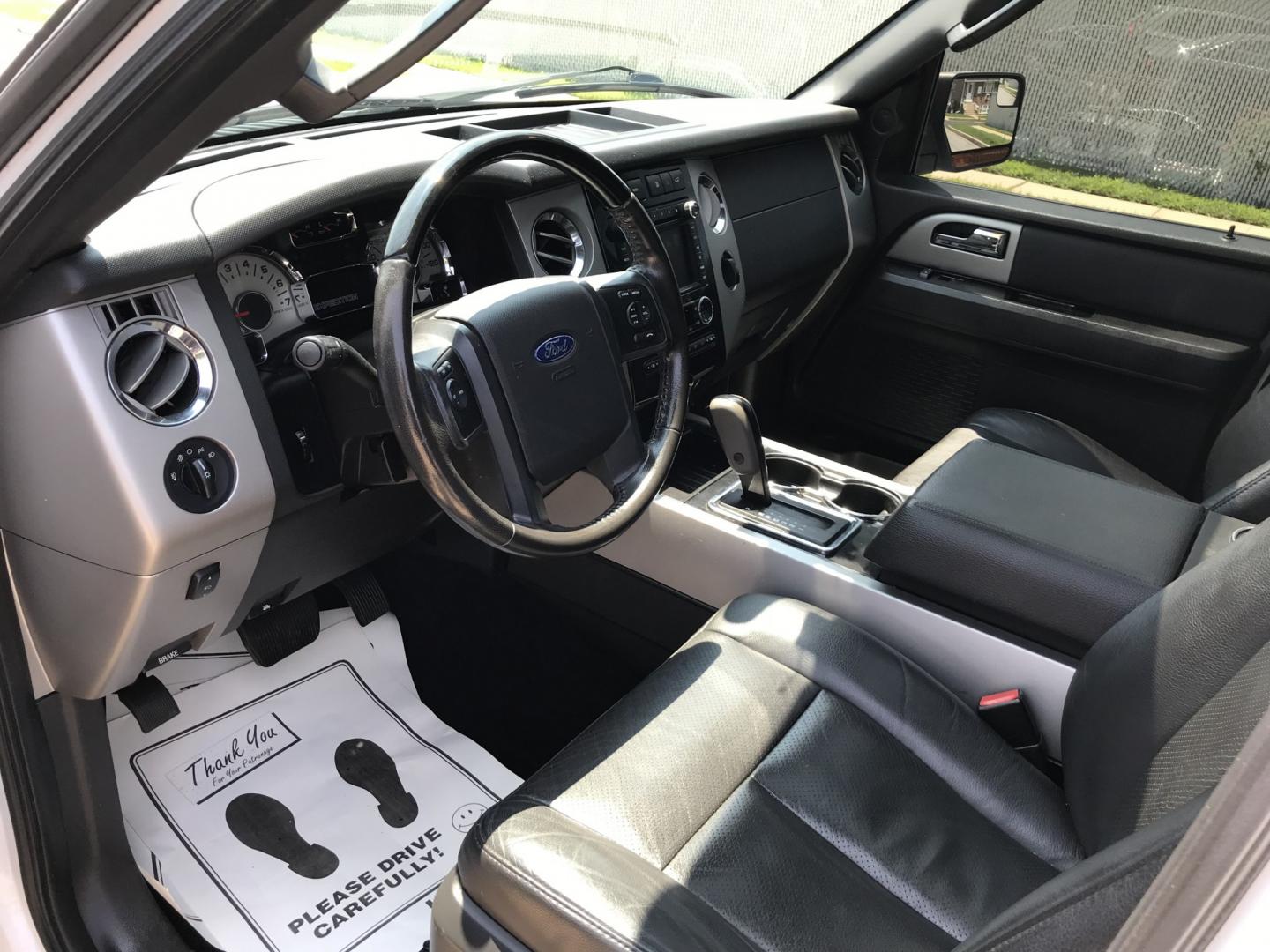 2014 White /Black Ford Expedition Limited 4WD (1FMJU2A56EE) with an 5.4L V8 SOHC 16V FFV engine, 6-Speed Automatic transmission, located at 577 Chester Pike, Prospect Park, PA, 19076, (610) 237-1015, 39.886154, -75.302338 - 2014 Ford Expedition LIMITED DVD Player • Navigation System. Example Financing: • $4,000 Down • $125 Weekly • $250 Bi-Weekly We finance our own vehicles. We do not obtain or review traditional consumer credit reports. Financing decisions are based on verified income, ability to repay,- Photo#9
