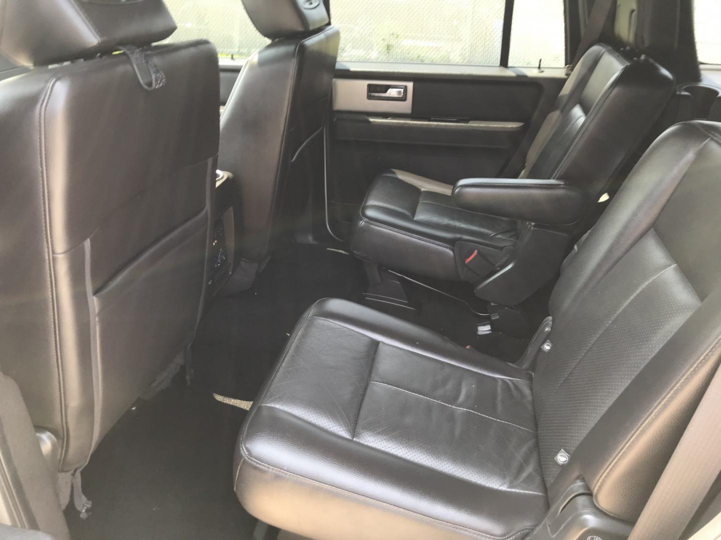 2014 White /Black Ford Expedition Limited 4WD (1FMJU2A56EE) with an 5.4L V8 SOHC 16V FFV engine, 6-Speed Automatic transmission, located at 577 Chester Pike, Prospect Park, PA, 19076, (610) 237-1015, 39.886154, -75.302338 - 2014 Ford Expedition LIMITED DVD Player • Navigation System. Example Financing: • $4,000 Down • $125 Weekly • $250 Bi-Weekly We finance our own vehicles. We do not obtain or review traditional consumer credit reports. Financing decisions are based on verified income, ability to repay,- Photo#19
