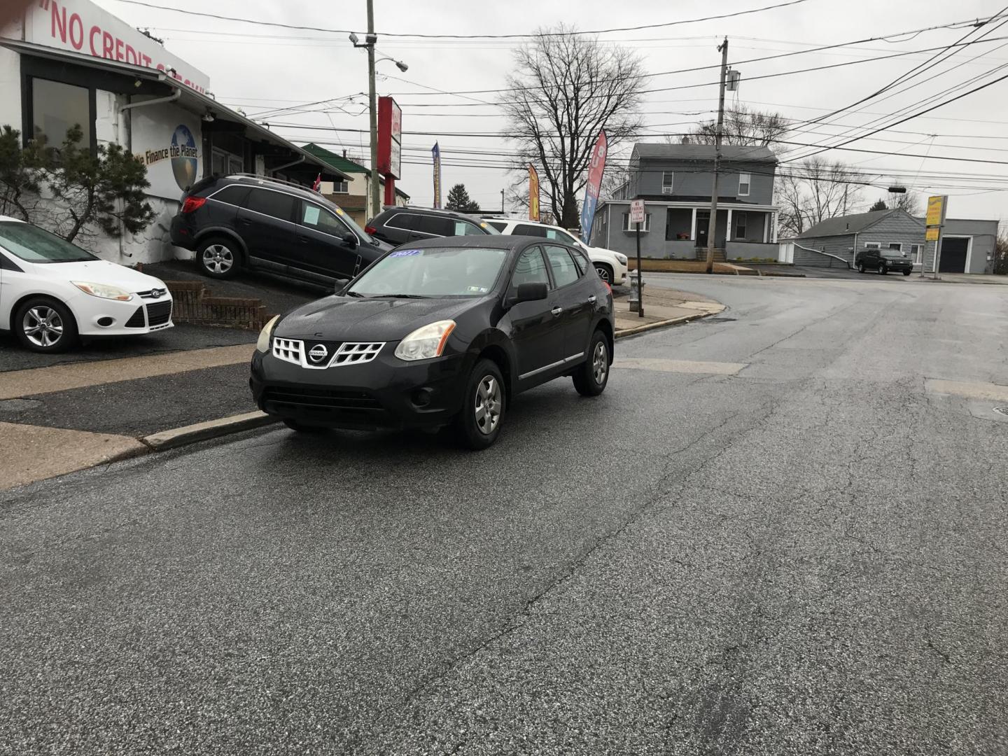 2011 Black /Gray Nissan Rogue S AWD (JN8AS5MV3BW) with an 2.5L L4 DOHC 16V engine, CVT transmission, located at 577 Chester Pike, Prospect Park, PA, 19076, (610) 237-1015, 39.886154, -75.302338 - Photo#1
