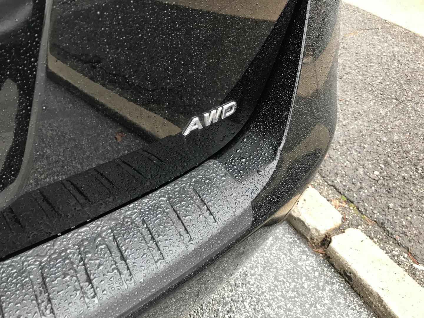 2011 Black /Gray Nissan Rogue S AWD (JN8AS5MV3BW) with an 2.5L L4 DOHC 16V engine, CVT transmission, located at 577 Chester Pike, Prospect Park, PA, 19076, (610) 237-1015, 39.886154, -75.302338 - Photo#6