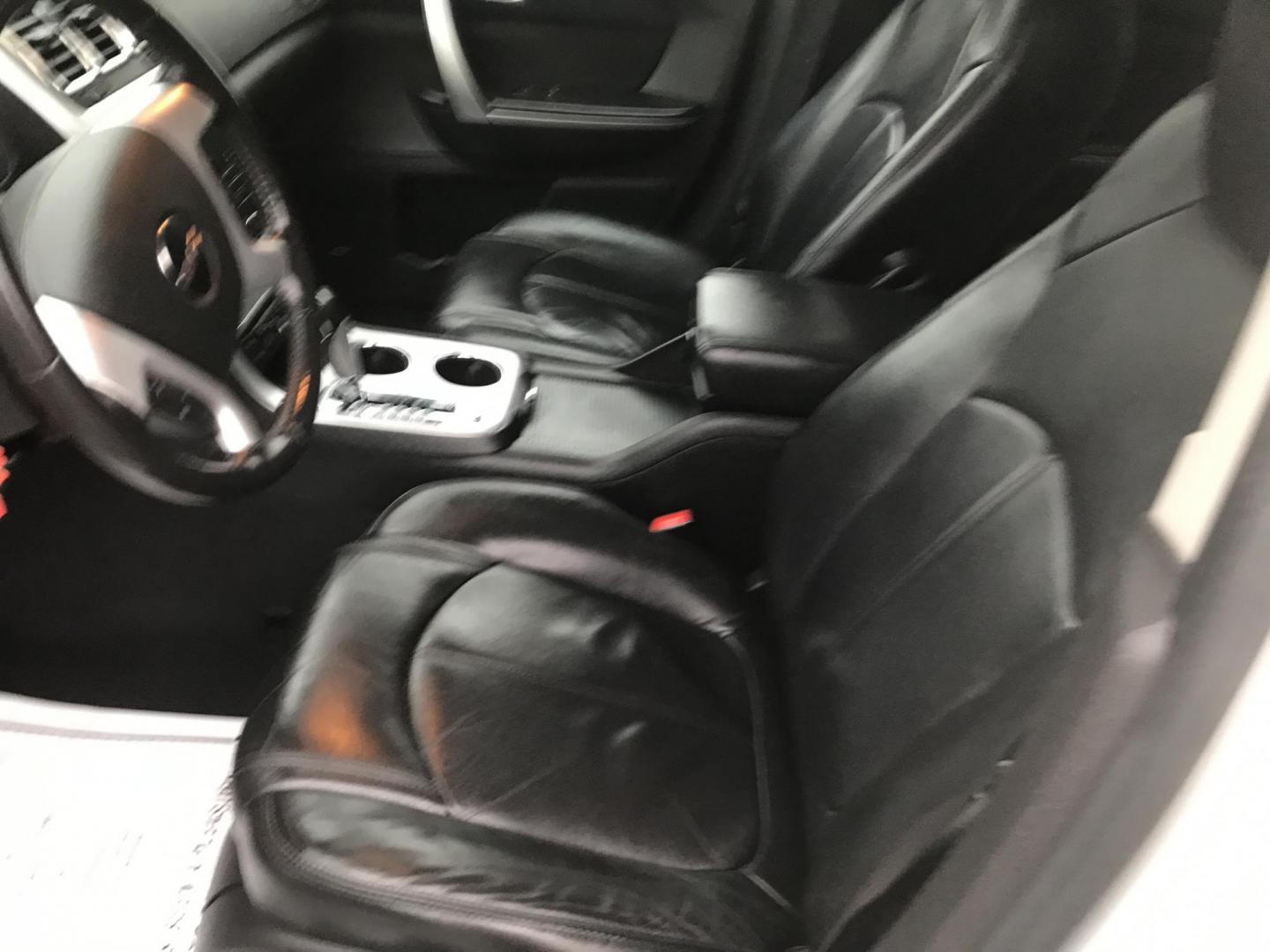 2011 White /Black GMC Acadia SLT-1 AWD (1GKKVRED3BJ) with an 3.6L V6 DOHC 24V engine, 6-Speed Automatic transmission, located at 577 Chester Pike, Prospect Park, PA, 19076, (610) 237-1015, 39.886154, -75.302338 - 2011 GMC Acadia SLT AWD: Backup camera, dual sunroofs, 3rd row seating, new PA inspection, SUPER CLEAN, runs LIKE NEW! This vehicle comes inspected and has been given a bumper to bumper safety check. It is very clean, reliable, and well maintained. We offer a unique pay plan that is known for bei - Photo#10