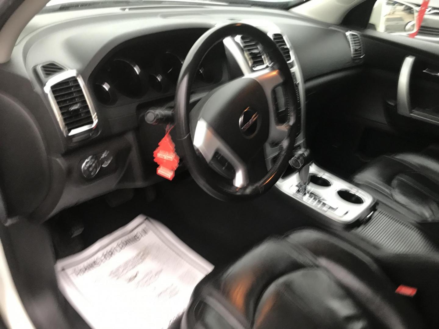 2011 White /Black GMC Acadia SLT-1 AWD (1GKKVRED3BJ) with an 3.6L V6 DOHC 24V engine, 6-Speed Automatic transmission, located at 577 Chester Pike, Prospect Park, PA, 19076, (610) 237-1015, 39.886154, -75.302338 - 2011 GMC Acadia SLT AWD: Backup camera, dual sunroofs, 3rd row seating, new PA inspection, SUPER CLEAN, runs LIKE NEW! This vehicle comes inspected and has been given a bumper to bumper safety check. It is very clean, reliable, and well maintained. We offer a unique pay plan that is known for bei - Photo#11