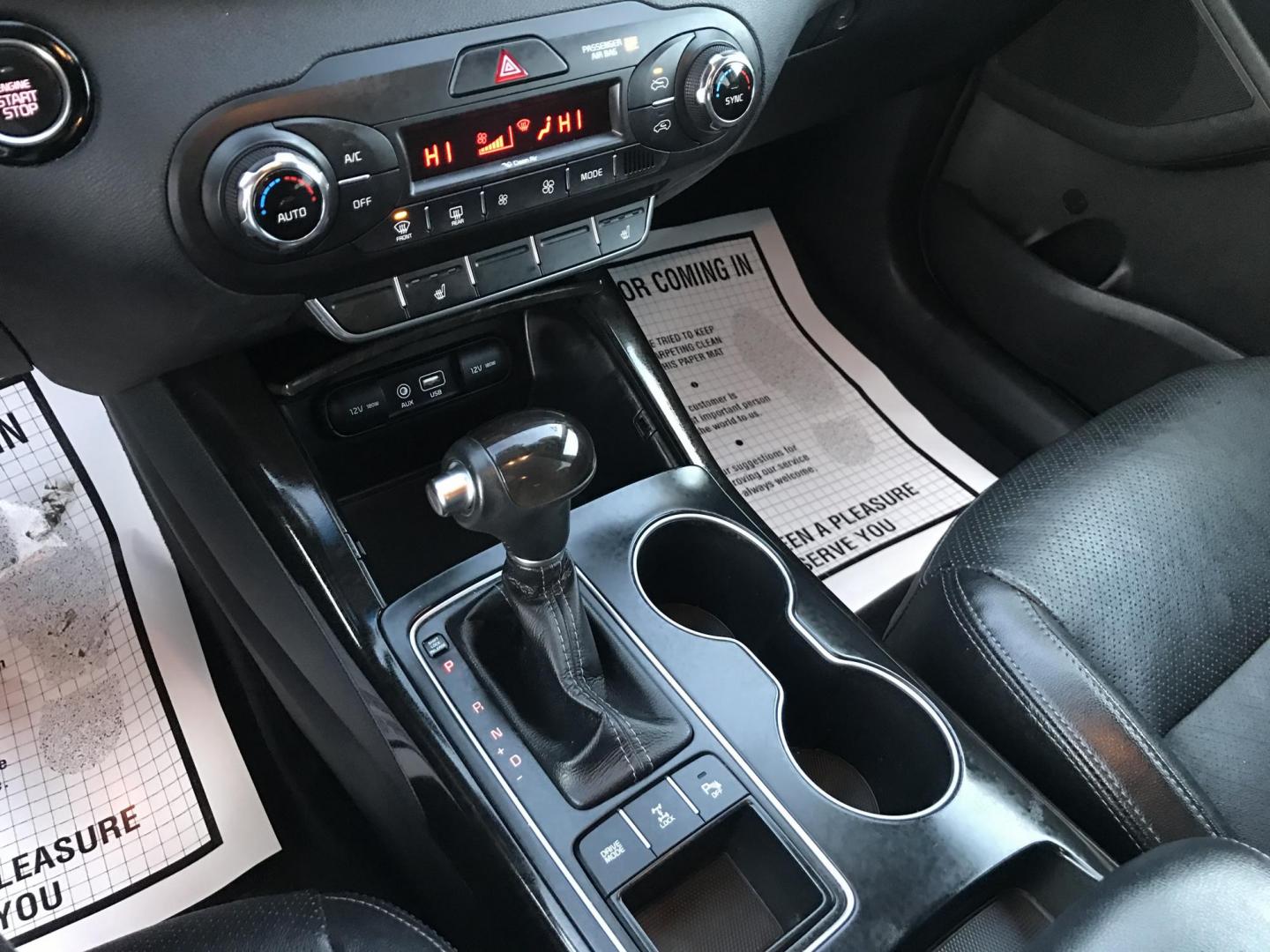 2016 Gray /Gray Kia Sorento EX AWD (5XYPHDA13GG) with an 2.4L L4 DOHC 16V engine, 6-Speed Automatic transmission, located at 577 Chester Pike, Prospect Park, PA, 19076, (610) 237-1015, 39.886154, -75.302338 - 2016 Kia Sorento EX: AWD, backup camera, new PA inspection, SUPER CLEAN, runs LIKE NEW! This vehicle comes inspected and has been given a bumper to bumper safety check. It is very clean, reliable, and well maintained. We offer a unique pay plan that is known for being the easiest and fastest fina - Photo#14