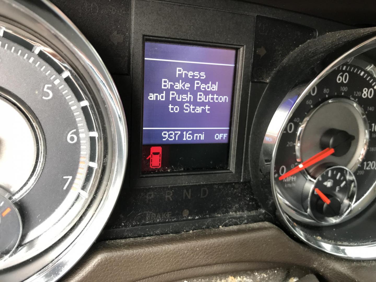 2013 White /Tan Chrysler Town & Country Limited (2C4RC1GG0DR) with an 3.6L V6 DOHC 24V engine, 6-Speed Automatic transmission, located at 577 Chester Pike, Prospect Park, PA, 19076, (610) 237-1015, 39.886154, -75.302338 - 2013 Chrysler Town & Country LIMITED: Only 93k miles, stow n' go seating, DVD player, backup camera, SUPER CLEAN, runs LIKE NEW! This vehicle comes inspected and has been given a bumper to bumper safety check. It is very clean, reliable, and well maintained. We offer a unique pay plan that is kno - Photo#12