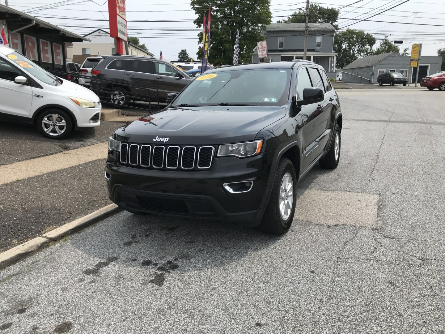 2018 Black /Black Jeep Grand Cherokee Laredo 4WD (1C4RJFAG5JC) with an 3.6L V6 DOHC 24V engine, 8A transmission, located at 577 Chester Pike, Prospect Park, PA, 19076, (610) 237-1015, 39.886154, -75.302338 - 2018 Jeep Grand Cherokee Laredo: 4x4, backup camera, new PA inspection, super clean, runs LIKE NEW! This vehicle comes inspected and has been given a bumper to bumper safety check. It is very clean, reliable, and well maintained. We offer a unique pay plan that is known for being the easiest and- Photo#2