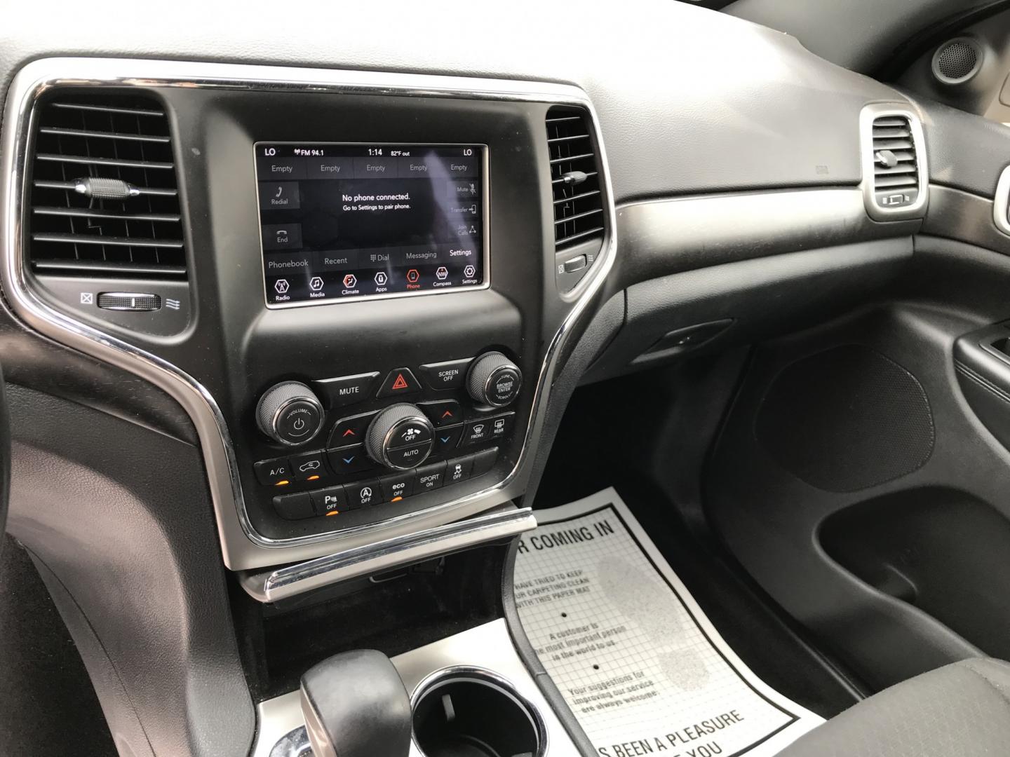 2018 Black /Black Jeep Grand Cherokee Laredo 4WD (1C4RJFAG5JC) with an 3.6L V6 DOHC 24V engine, 8A transmission, located at 577 Chester Pike, Prospect Park, PA, 19076, (610) 237-1015, 39.886154, -75.302338 - 2018 Jeep Grand Cherokee Laredo: 4x4, backup camera, new PA inspection, super clean, runs LIKE NEW! This vehicle comes inspected and has been given a bumper to bumper safety check. It is very clean, reliable, and well maintained. We offer a unique pay plan that is known for being the easiest and- Photo#12