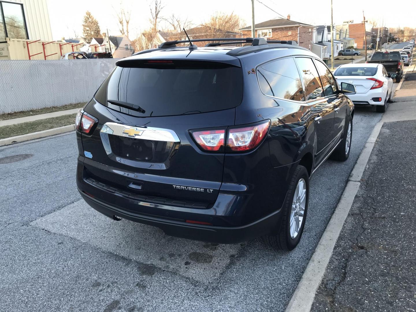 2015 Blue /Gray Chevrolet Traverse 1LT FWD (1GNKRGKDXFJ) with an 3.6L V6 DOHC 24V engine, 6-Speed Automatic transmission, located at 577 Chester Pike, Prospect Park, PA, 19076, (610) 237-1015, 39.886154, -75.302338 - 2015 Chevrolet Traverse 1LT: Backup camera, 3rd row seating, new PA inspection, SUPER CLEAN, runs LIKE NEW! This vehicle comes inspected and has been given a bumper to bumper safety check. It is very clean, reliable, and well maintained. We offer a unique pay plan that is known for being the easi - Photo#4