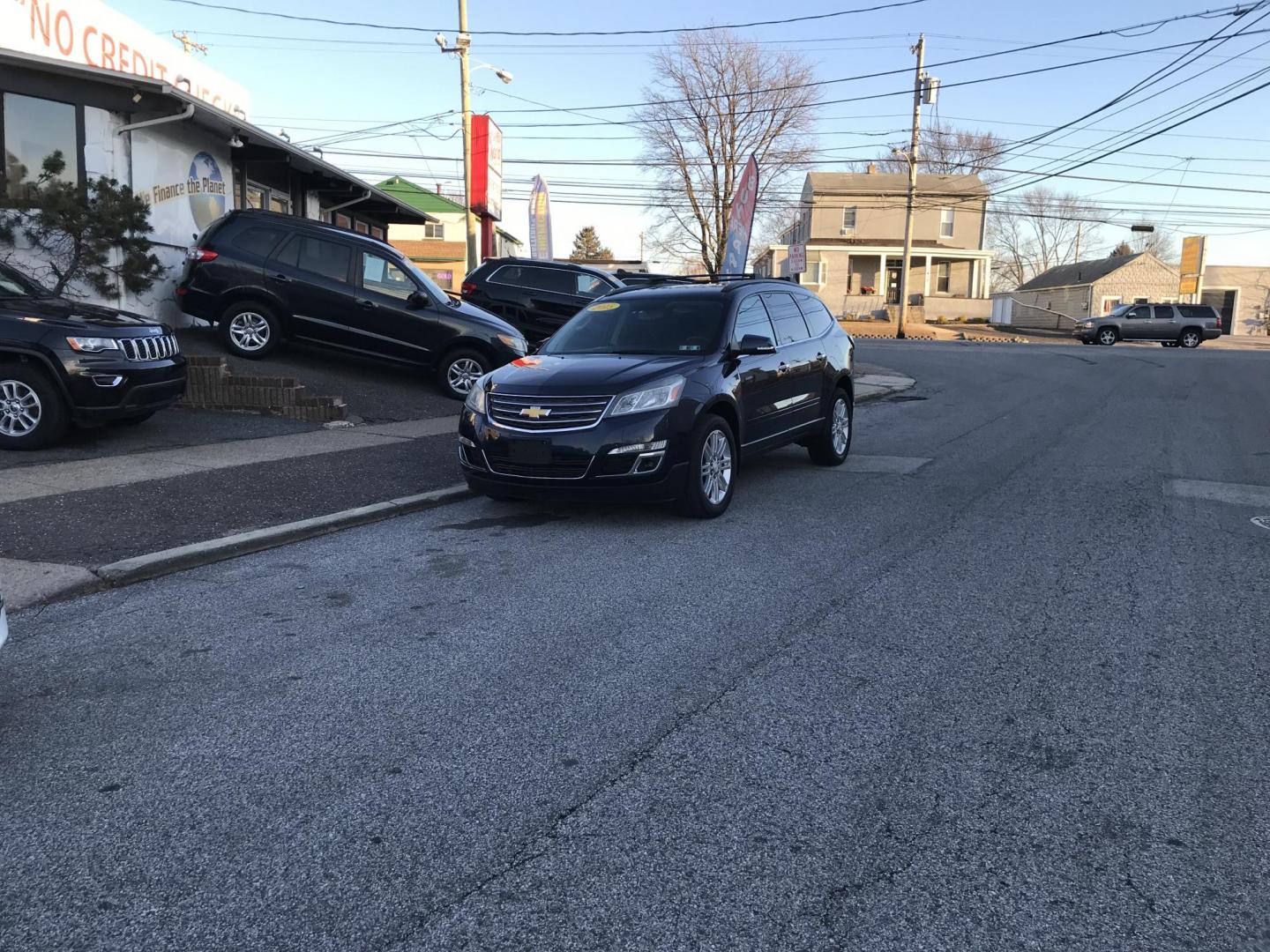 2015 Blue /Gray Chevrolet Traverse 1LT FWD (1GNKRGKDXFJ) with an 3.6L V6 DOHC 24V engine, 6-Speed Automatic transmission, located at 577 Chester Pike, Prospect Park, PA, 19076, (610) 237-1015, 39.886154, -75.302338 - 2015 Chevrolet Traverse 1LT: Backup camera, 3rd row seating, new PA inspection, SUPER CLEAN, runs LIKE NEW! This vehicle comes inspected and has been given a bumper to bumper safety check. It is very clean, reliable, and well maintained. We offer a unique pay plan that is known for being the easi - Photo#1