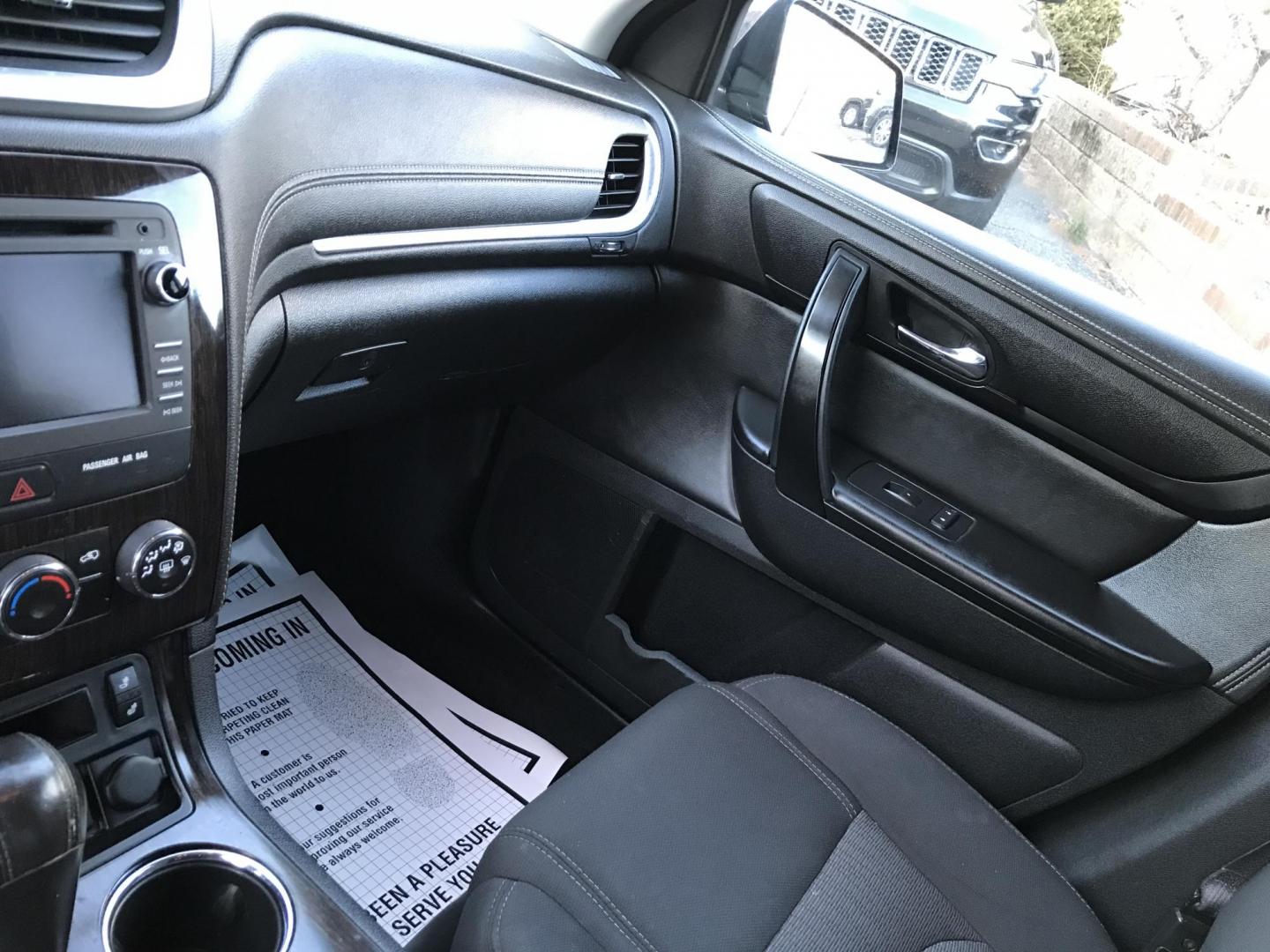 2015 Blue /Gray Chevrolet Traverse 1LT FWD (1GNKRGKDXFJ) with an 3.6L V6 DOHC 24V engine, 6-Speed Automatic transmission, located at 577 Chester Pike, Prospect Park, PA, 19076, (610) 237-1015, 39.886154, -75.302338 - 2015 Chevrolet Traverse 1LT: Backup camera, 3rd row seating, new PA inspection, SUPER CLEAN, runs LIKE NEW! This vehicle comes inspected and has been given a bumper to bumper safety check. It is very clean, reliable, and well maintained. We offer a unique pay plan that is known for being the easi - Photo#15