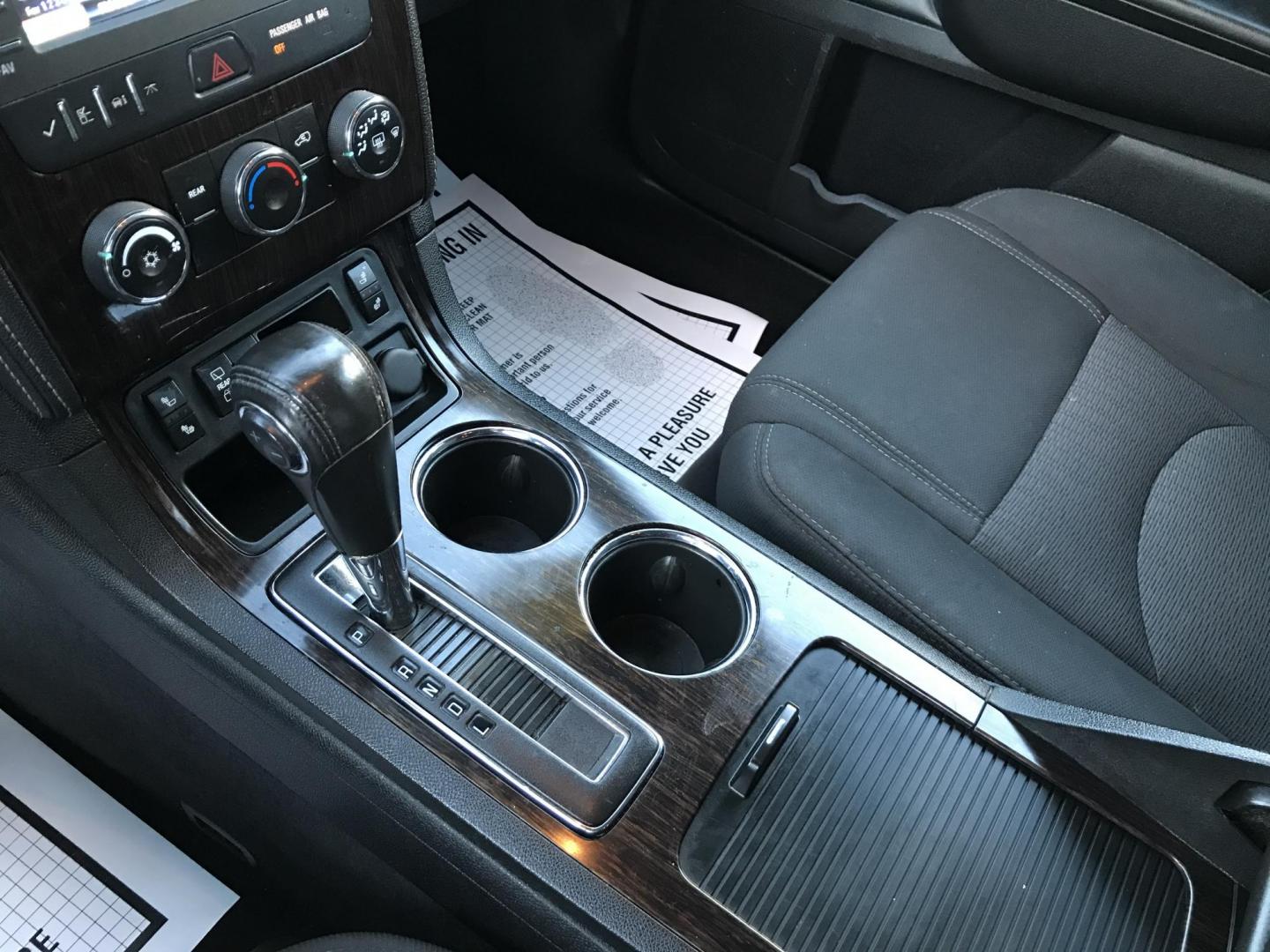 2015 Blue /Gray Chevrolet Traverse 1LT FWD (1GNKRGKDXFJ) with an 3.6L V6 DOHC 24V engine, 6-Speed Automatic transmission, located at 577 Chester Pike, Prospect Park, PA, 19076, (610) 237-1015, 39.886154, -75.302338 - 2015 Chevrolet Traverse 1LT: Backup camera, 3rd row seating, new PA inspection, SUPER CLEAN, runs LIKE NEW! This vehicle comes inspected and has been given a bumper to bumper safety check. It is very clean, reliable, and well maintained. We offer a unique pay plan that is known for being the easi - Photo#19