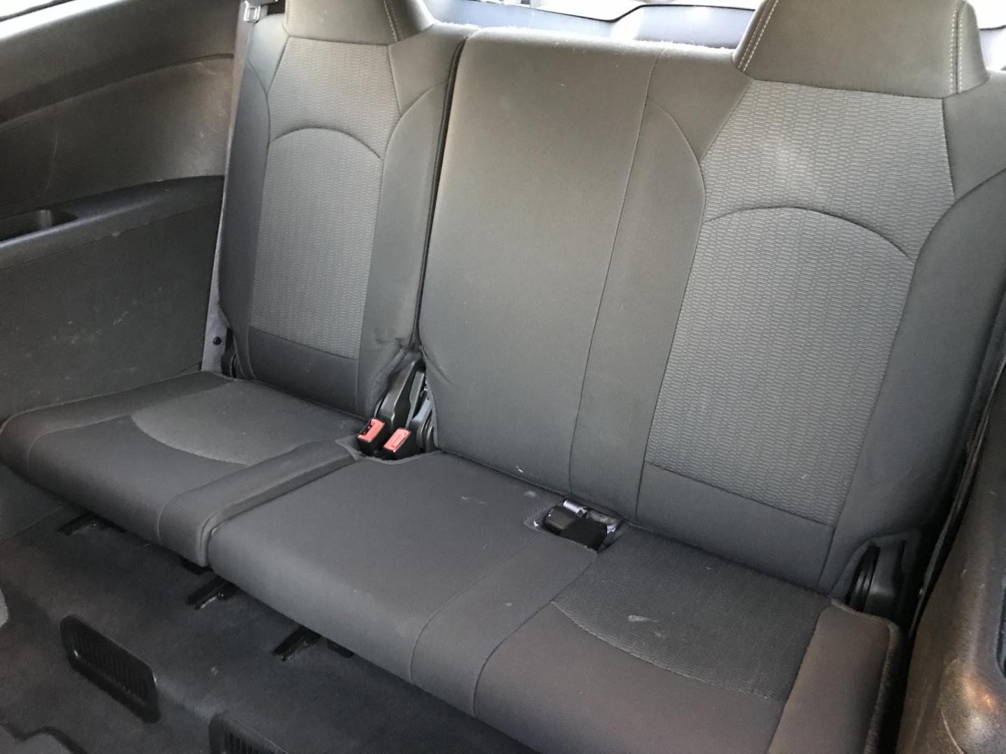 2015 Blue /Gray Chevrolet Traverse 1LT FWD (1GNKRGKDXFJ) with an 3.6L V6 DOHC 24V engine, 6-Speed Automatic transmission, located at 577 Chester Pike, Prospect Park, PA, 19076, (610) 237-1015, 39.886154, -75.302338 - 2015 Chevrolet Traverse 1LT: Backup camera, 3rd row seating, new PA inspection, SUPER CLEAN, runs LIKE NEW! This vehicle comes inspected and has been given a bumper to bumper safety check. It is very clean, reliable, and well maintained. We offer a unique pay plan that is known for being the easi - Photo#23