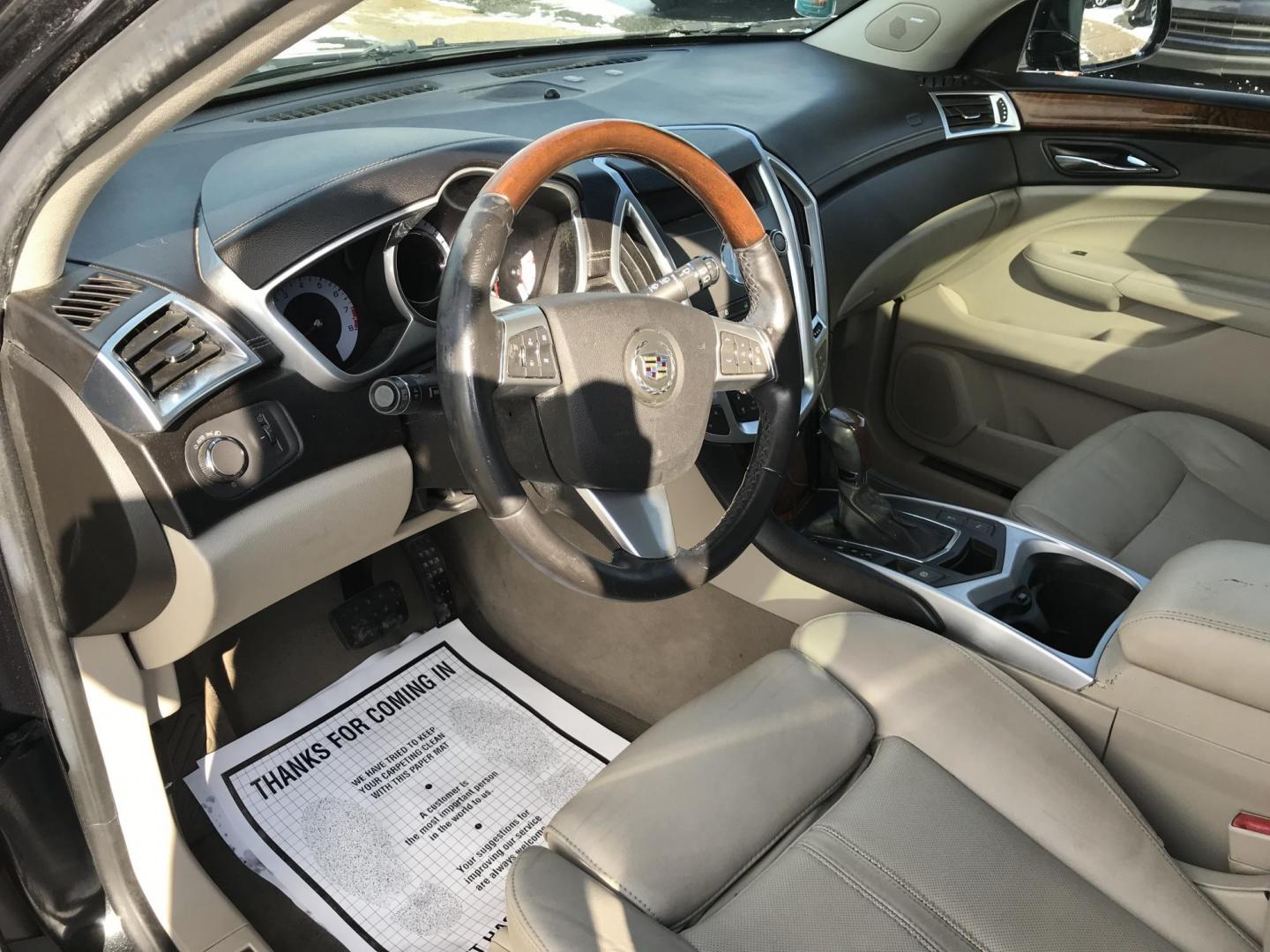 2011 Charcoal /Beige Cadillac SRX Luxury Collection AWD (3GYFNDEY7BS) with an 3.0L V6 DOHC 24V engine, 6-Speed Automatic transmission, located at 577 Chester Pike, Prospect Park, PA, 19076, (610) 237-1015, 39.886154, -75.302338 - 2011 Cadillac SRX Luxury Collection: Only 116k miles, sunroof, navigation system, backup camera, pop up screen radio, new PA inspection, SUPER CLEAN, runs LIKE NEW! This vehicle comes inspected and has been given a bumper to bumper safety check. It is very clean, reliable, and well maintained. We - Photo#11