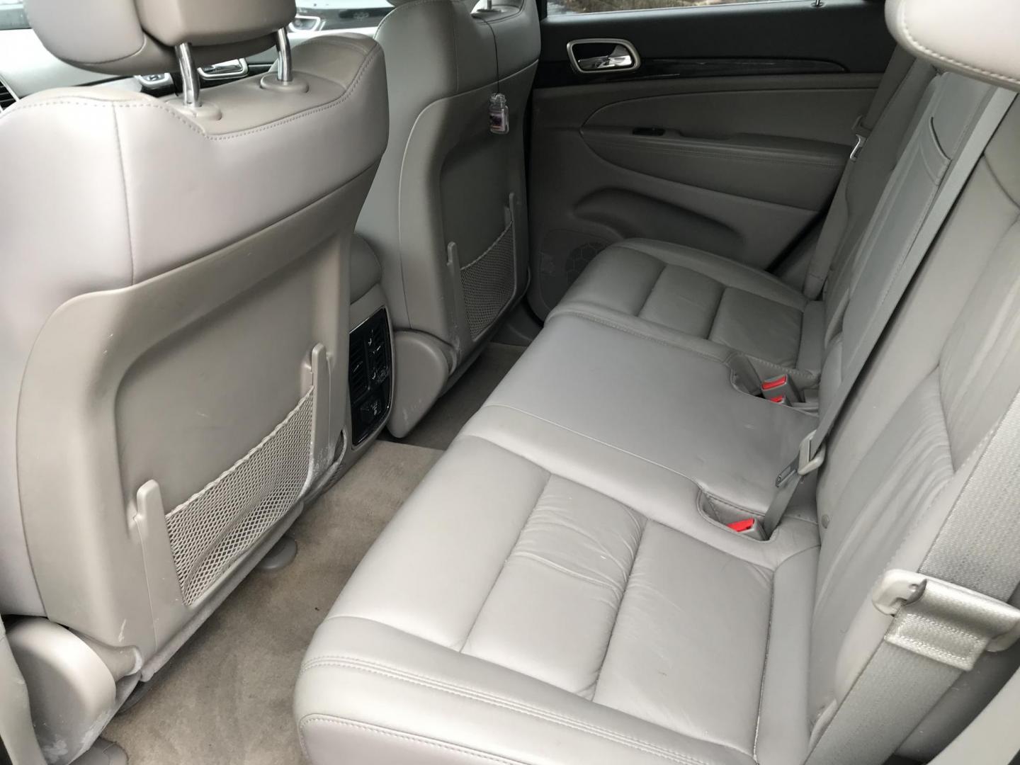 2012 Black /Tan Jeep Grand Cherokee Laredo 4WD (1C4RJFAGXCC) with an 3.6L V6 DOHC 24V engine, 5-Speed Automatic transmission, located at 577 Chester Pike, Prospect Park, PA, 19076, (610) 237-1015, 39.886154, -75.302338 - 2012 Jeep Grand Cherokee Laredo: Only 126k miles, sunroof, backup camera, new PA inspection, SUPER CLEAN, runs LIKE NEW! This vehicle comes inspected and has been given a bumper to bumper safety check. It is very clean, reliable, and well maintained. We offer a unique pay plan that is known for b - Photo#17